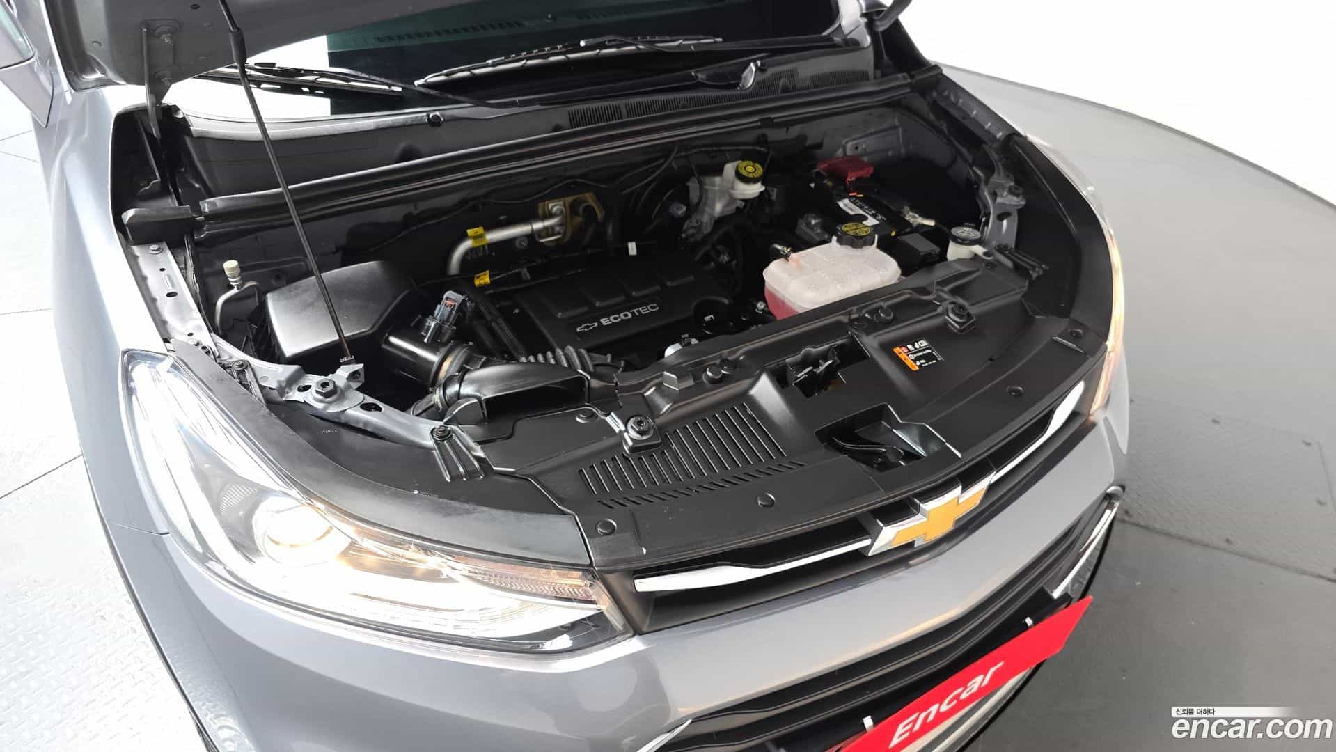 Trax Chevrolet 2018.8-OUTER-006
