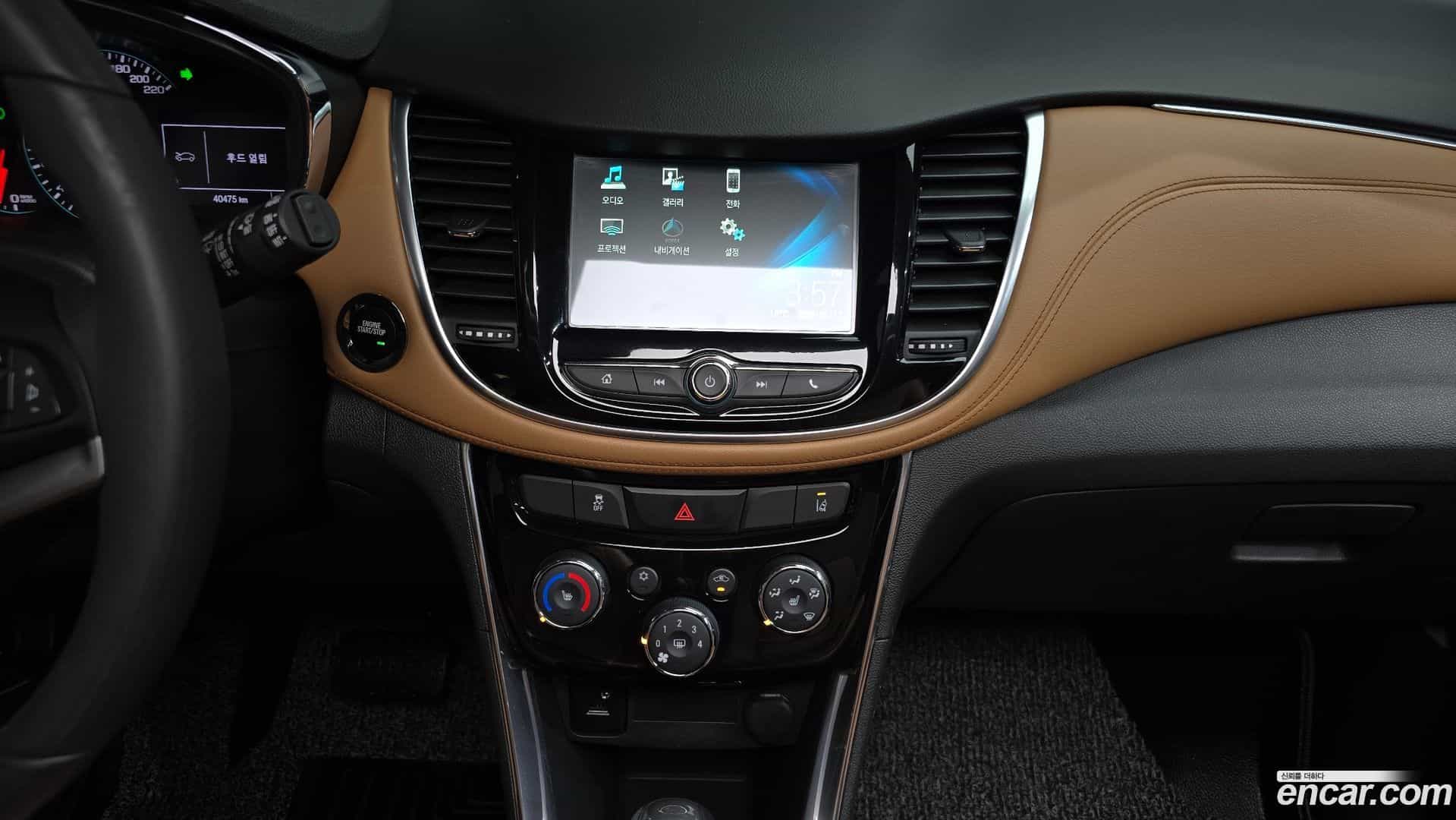 Trax Chevrolet 2018.8-OPTION-018