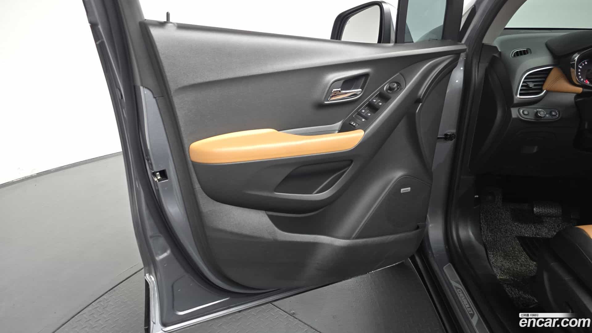 Trax Chevrolet 2018.8-INNER-034