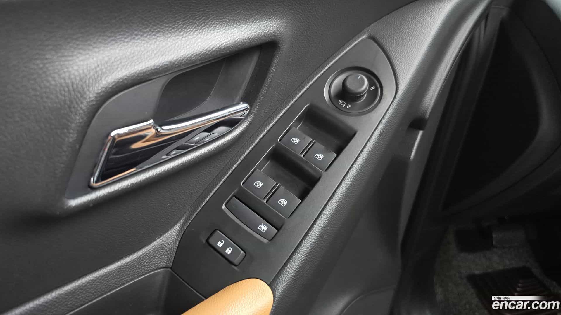 Trax Chevrolet 2018.8-OPTION-040