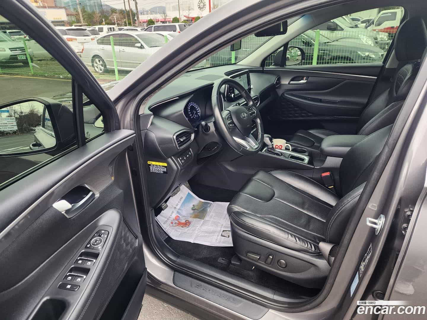 Santafe Hyundai 2019.2-INNER-009