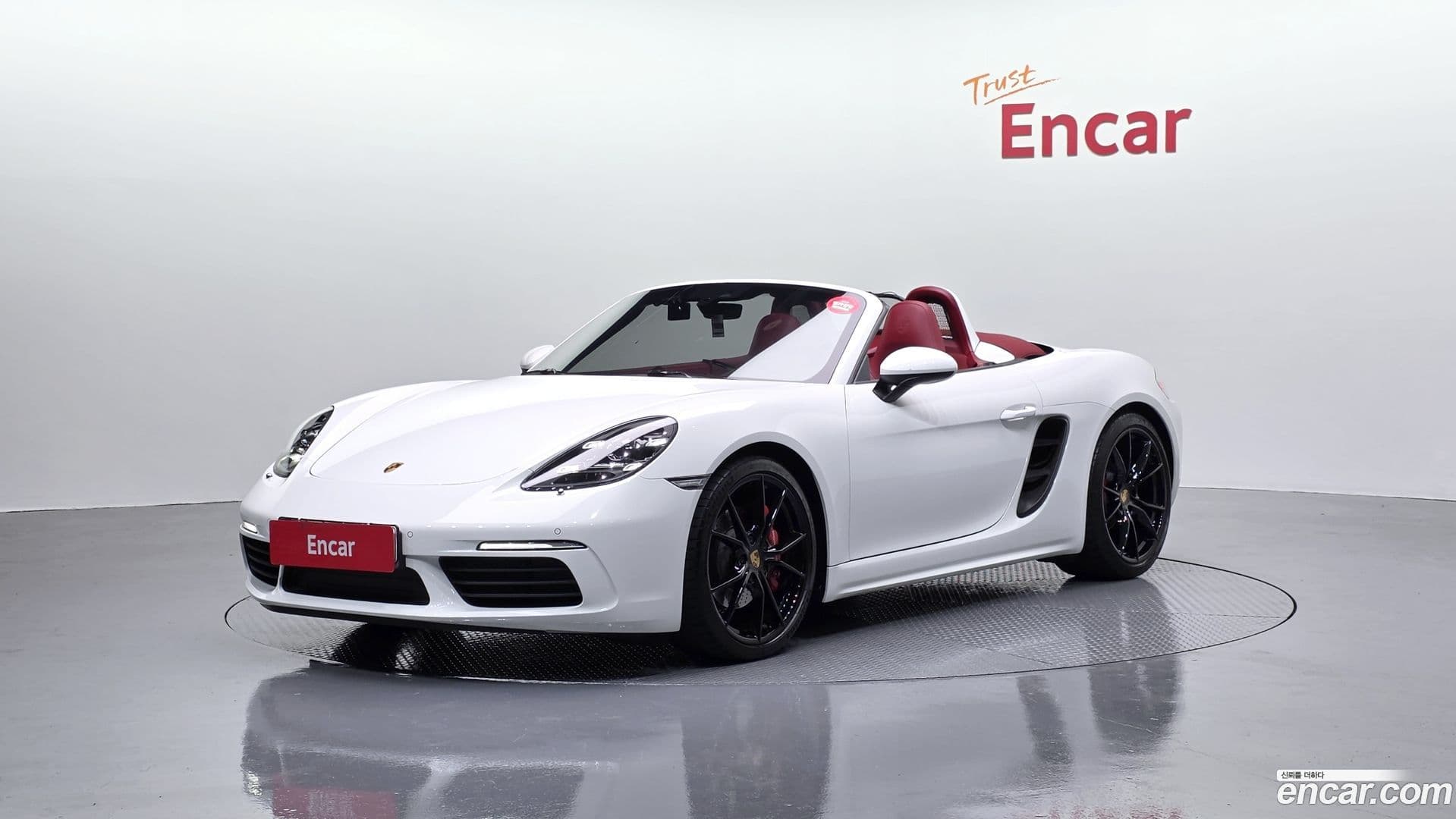 Main__Slider__Photo:718 Porsche 2020.7-0