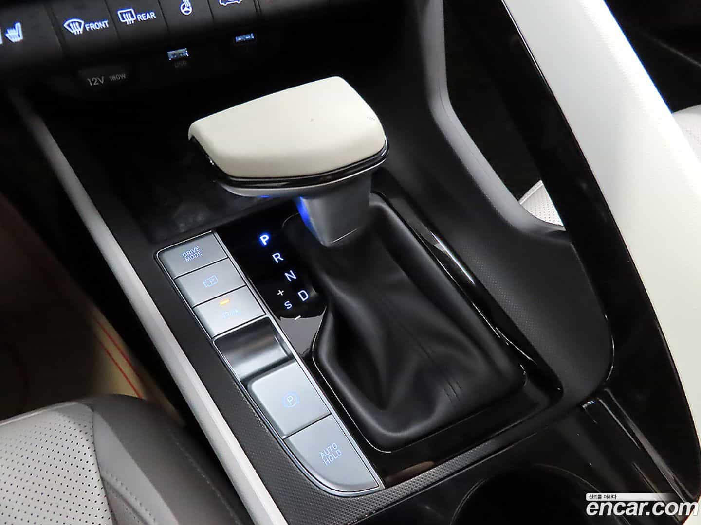 AVANTE Hyundai 2021.5-OPTION-016