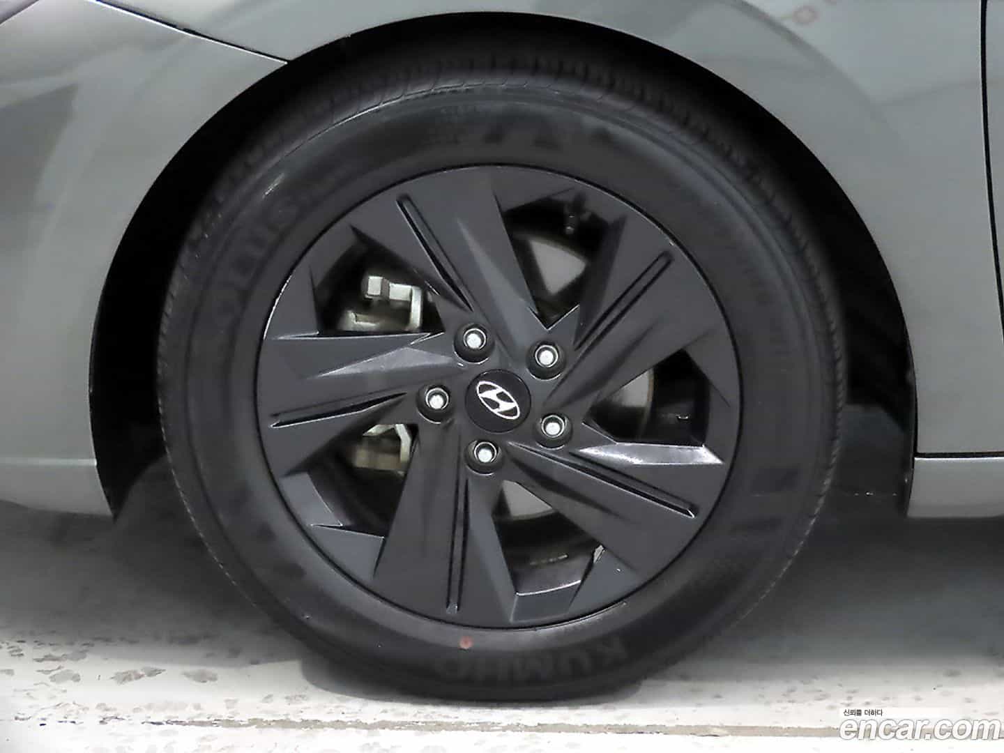 AVANTE Hyundai 2021.5-OPTION-024