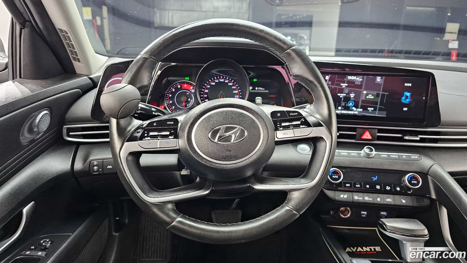 AVANTE Hyundai 2021.3-OPTION-017