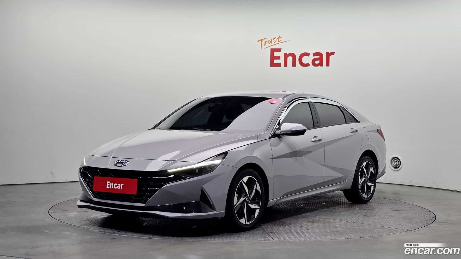 AVANTE Hyundai 2020.10-OUTER-001