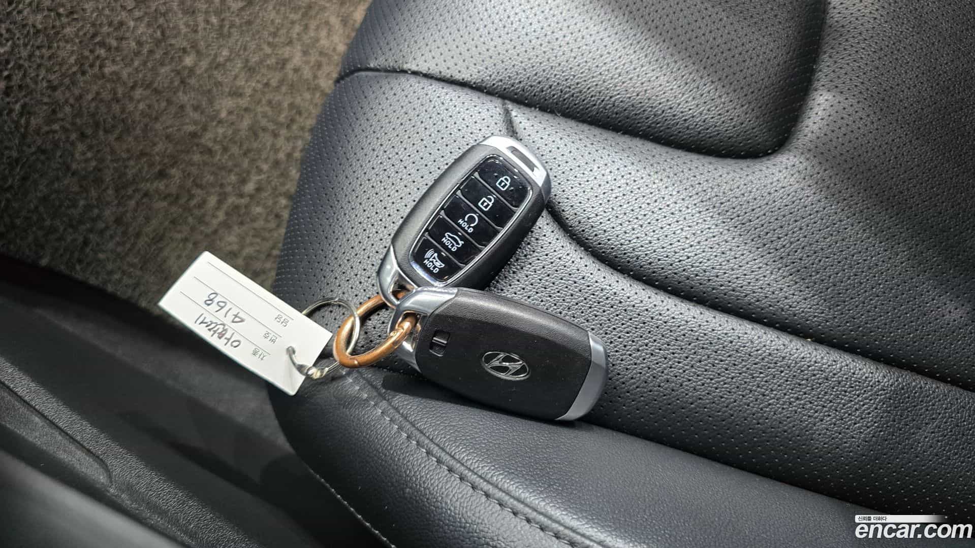 AVANTE Hyundai 2020.10-OPTION-021