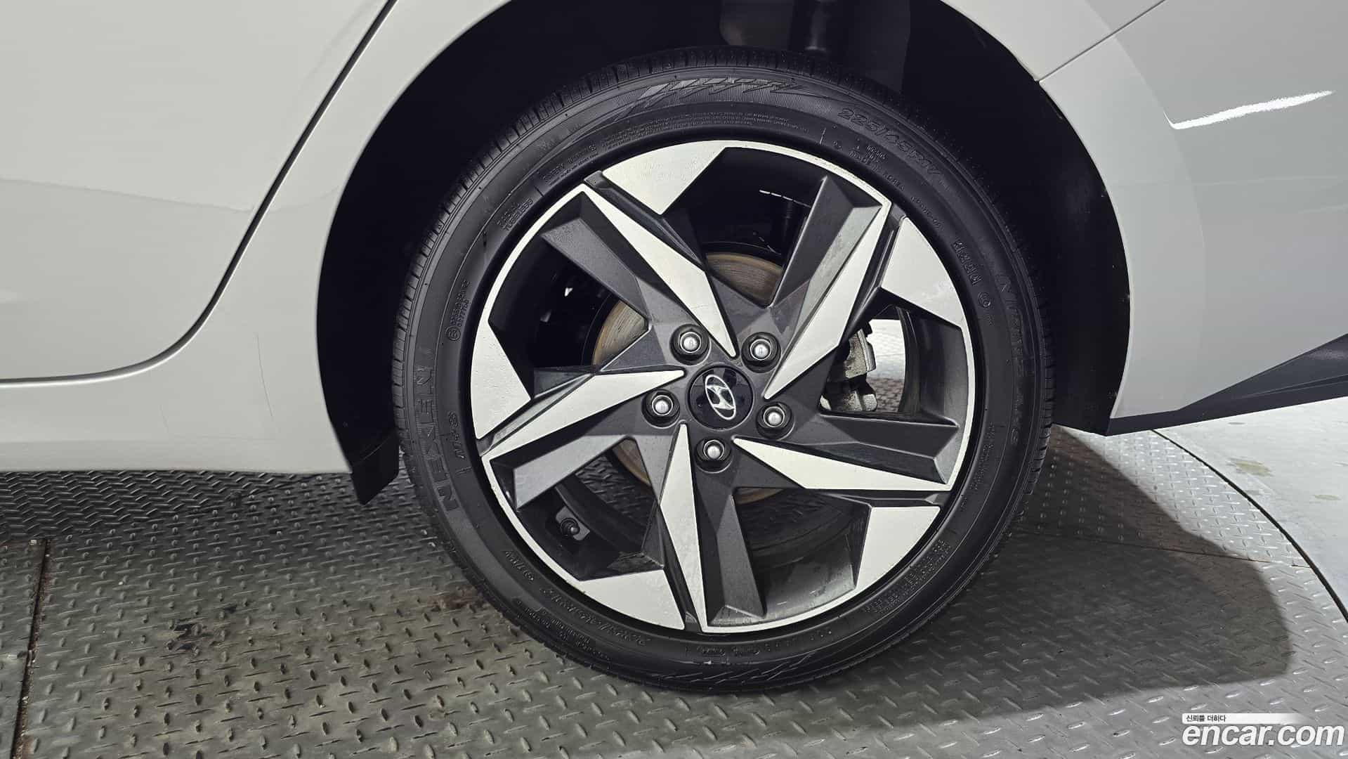 AVANTE Hyundai 2020.10-OUTER-031