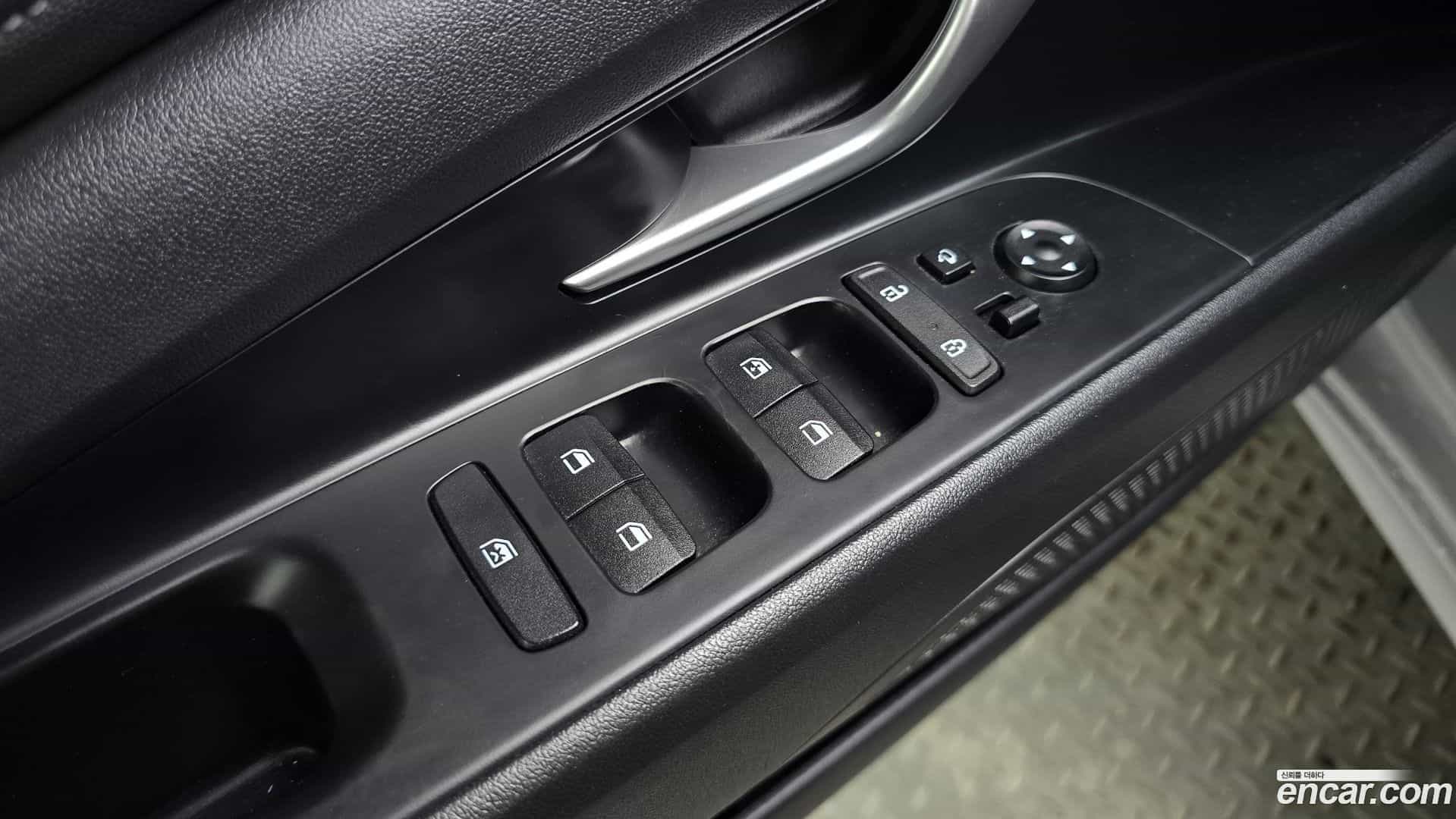 AVANTE Hyundai 2020.10-OPTION-040