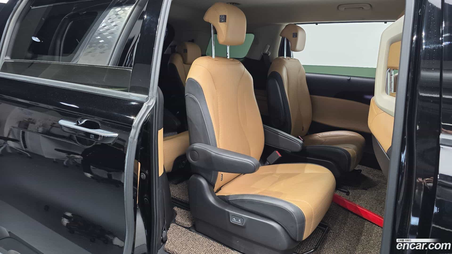 Canival Kia 2022.7-OPTION-015