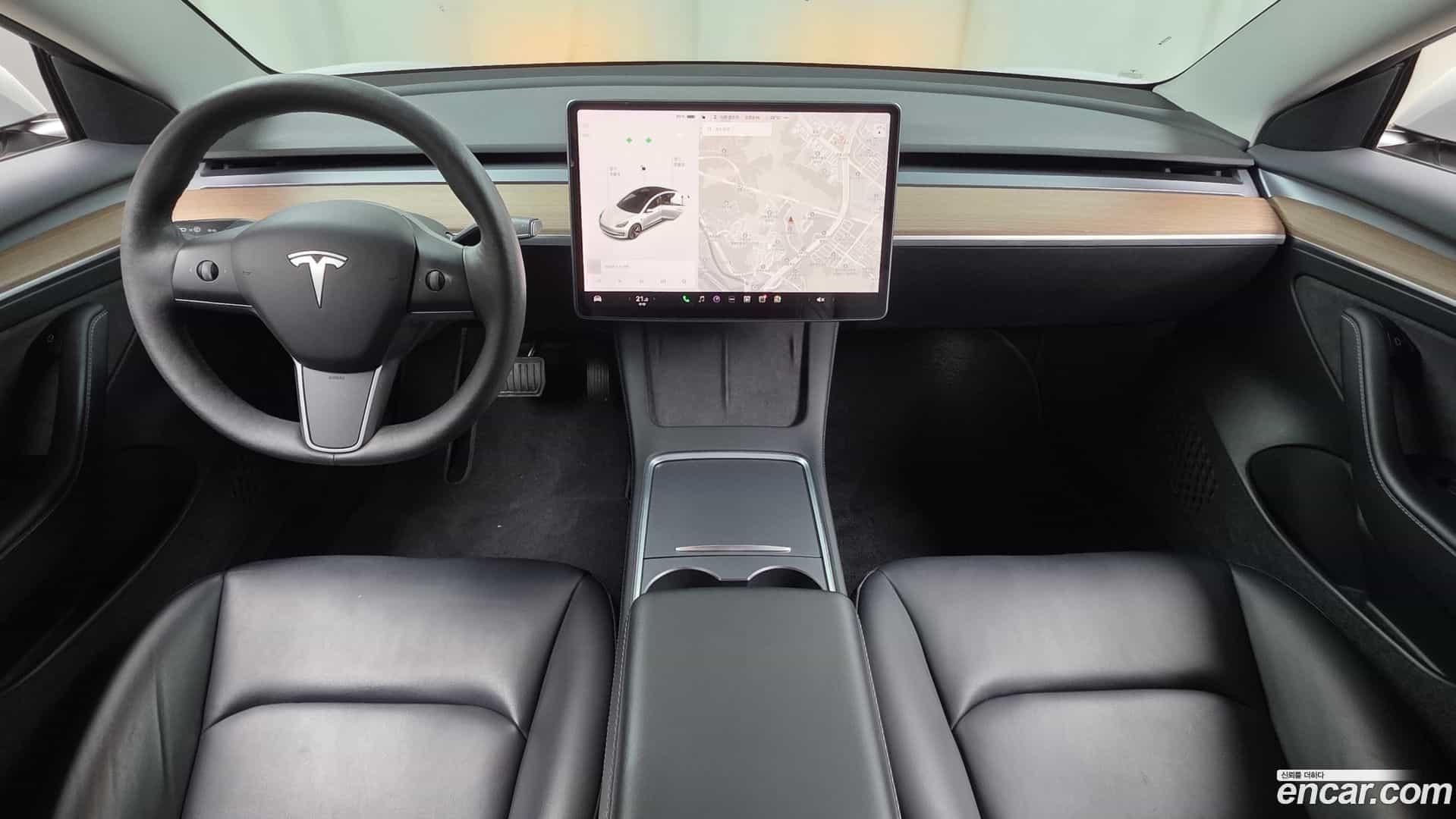 Model 3 Tesla 2021.10-INNER-007