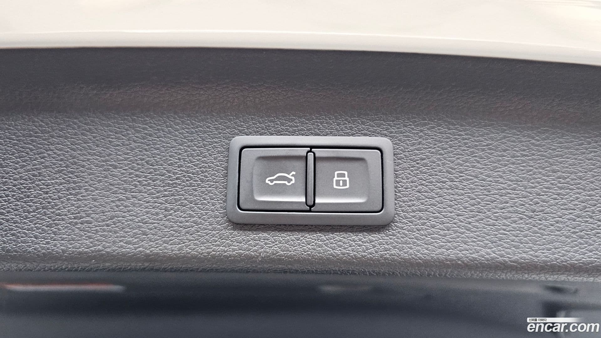 Main__Slider__Photo:Q3 Audi 2025.4-17