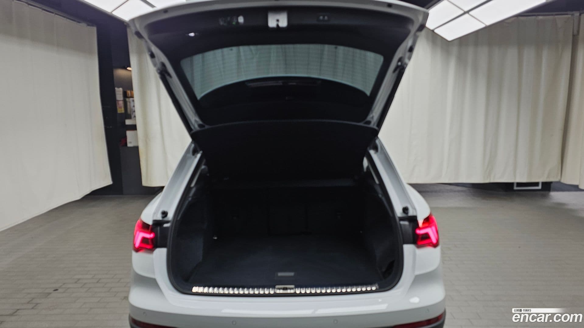 Main__Slider__Photo:Q3 Audi 2025.4-18
