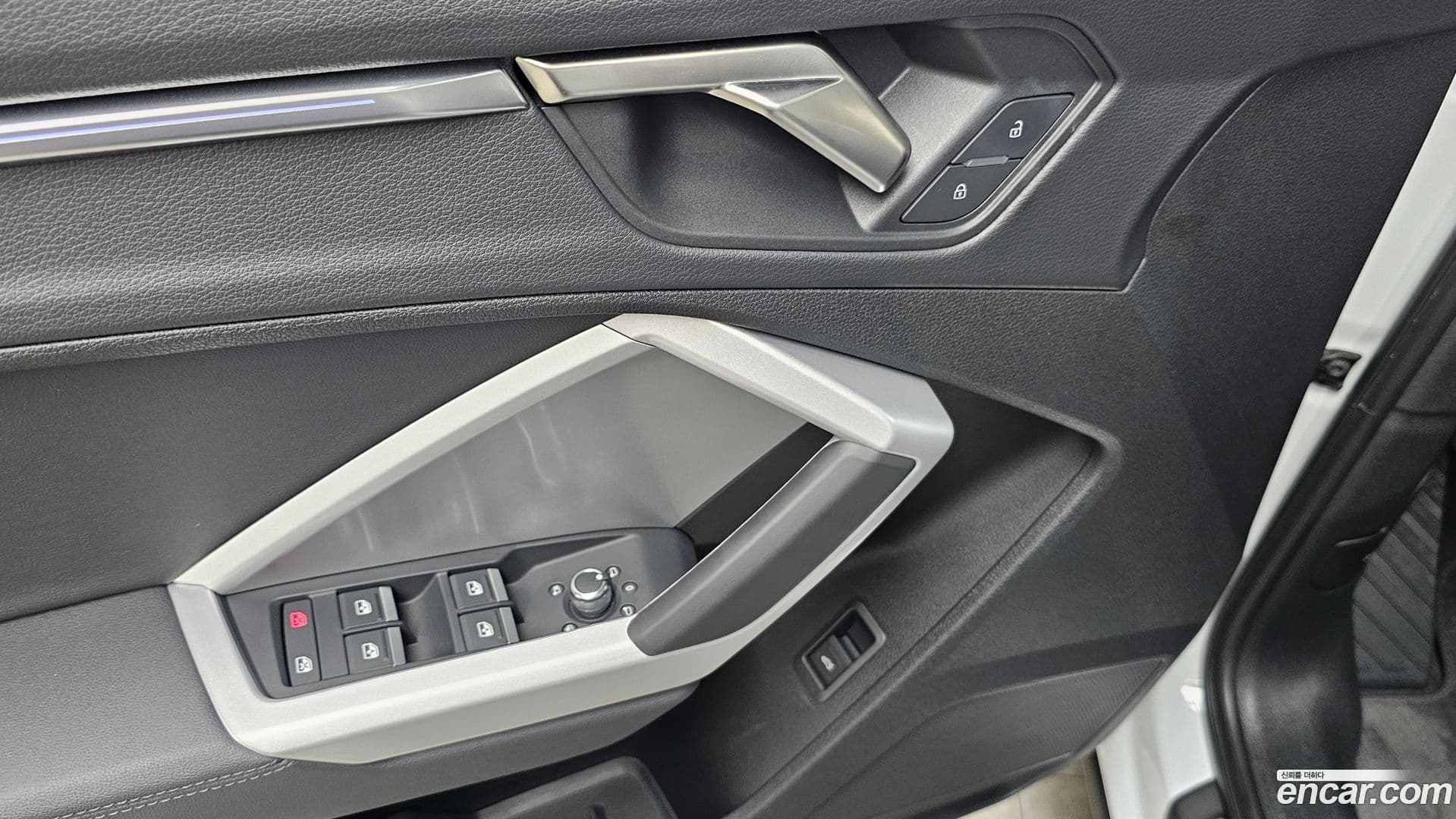 Main__Slider__Photo:Q3 Audi 2025.4-29