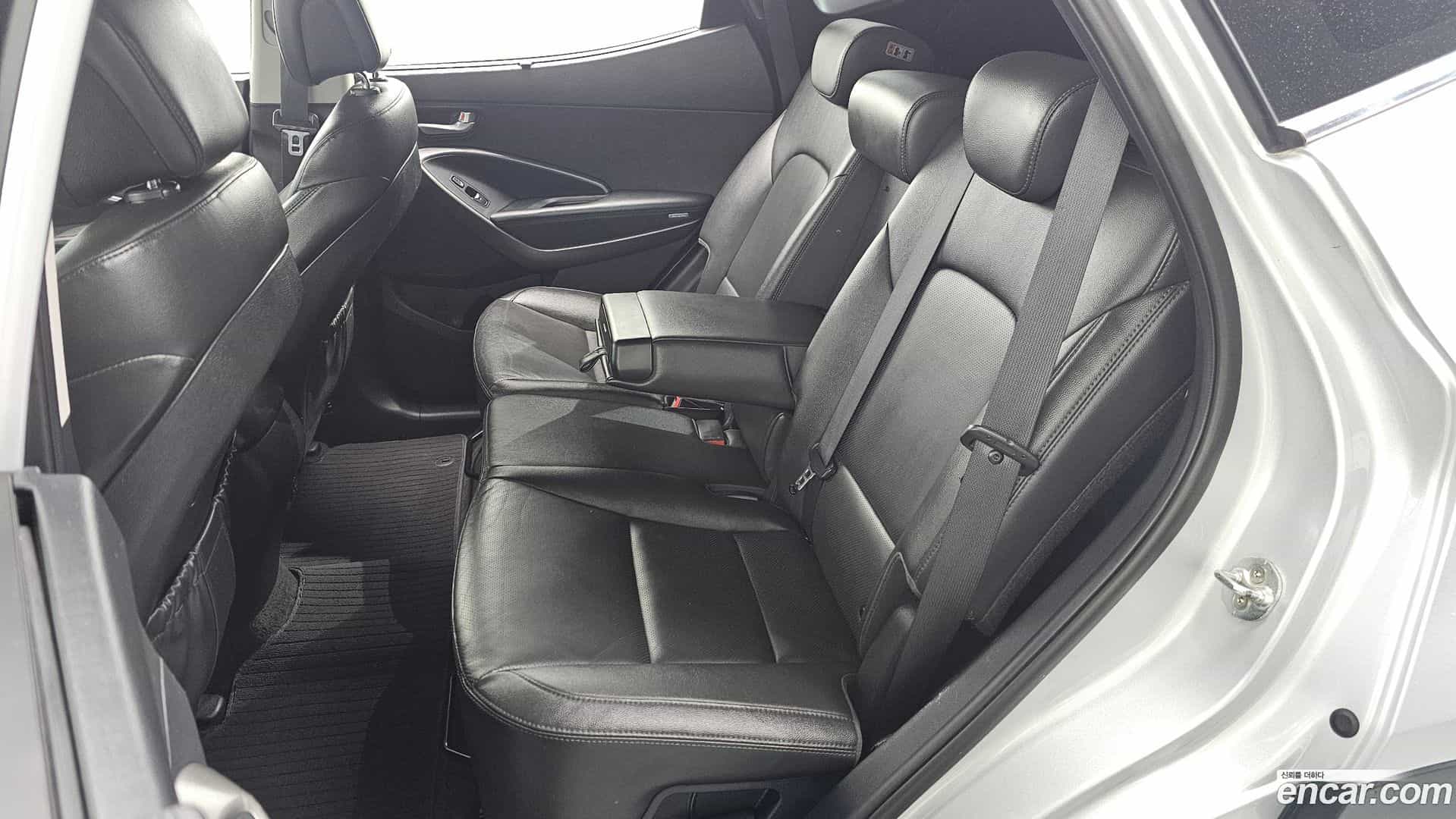 Santafe Hyundai 2017.6-OPTION-015
