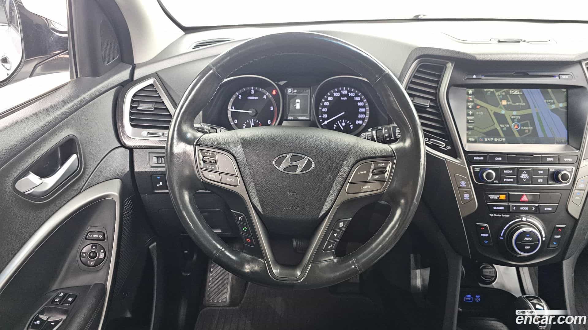 Santafe Hyundai 2017.6-OPTION-017