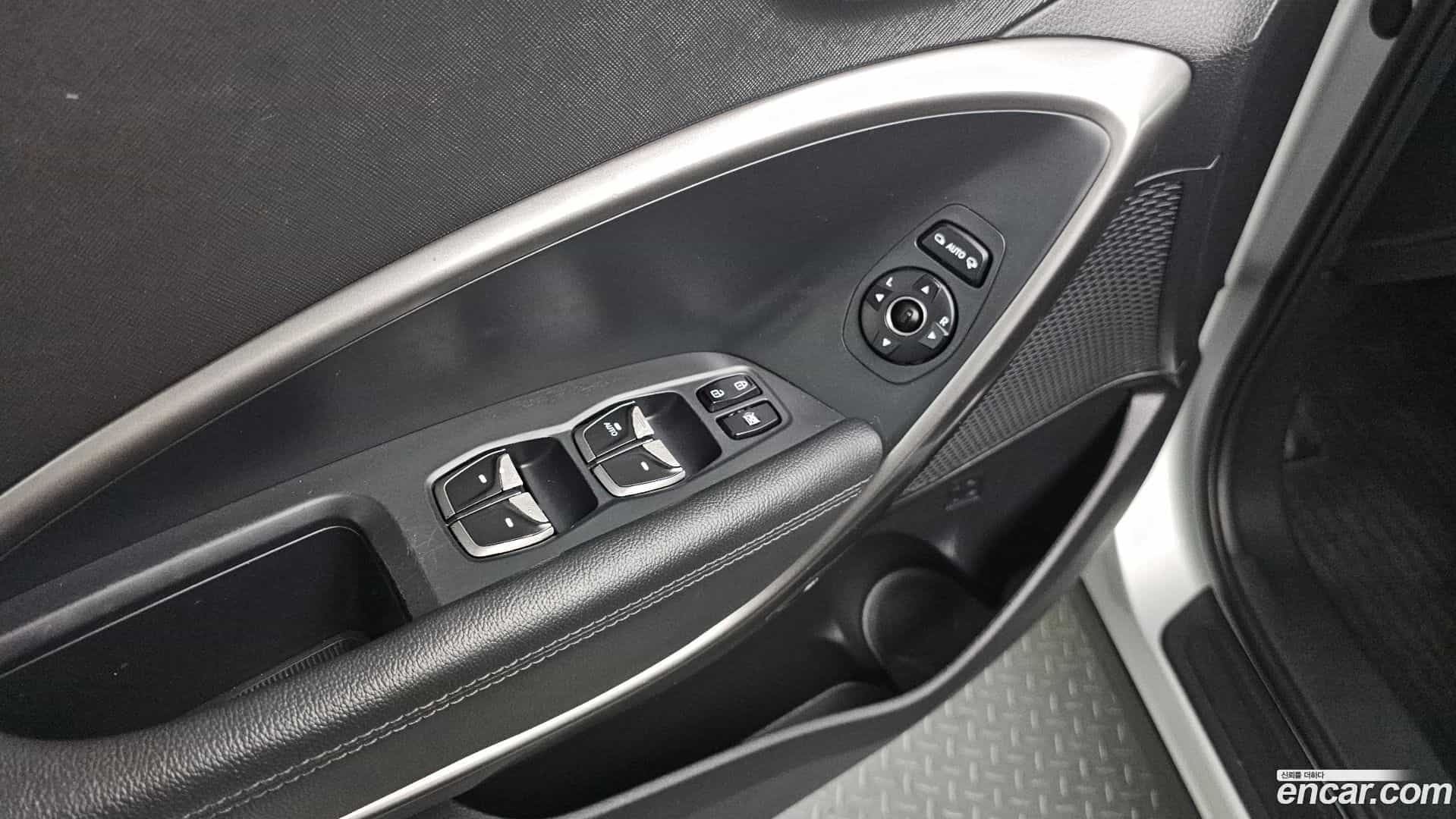 Santafe Hyundai 2017.6-OPTION-022