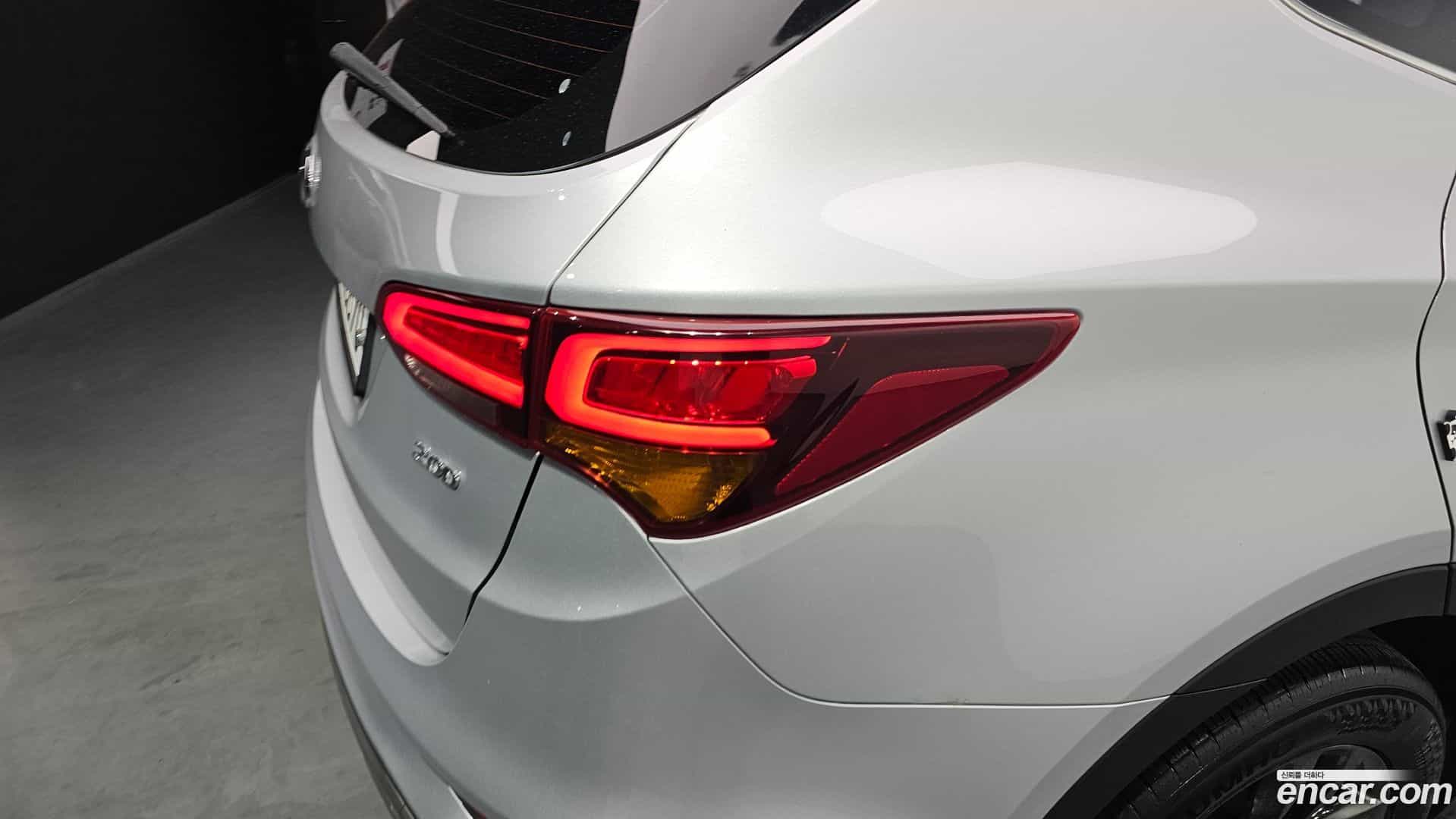 Santafe Hyundai 2017.6-OUTER-033