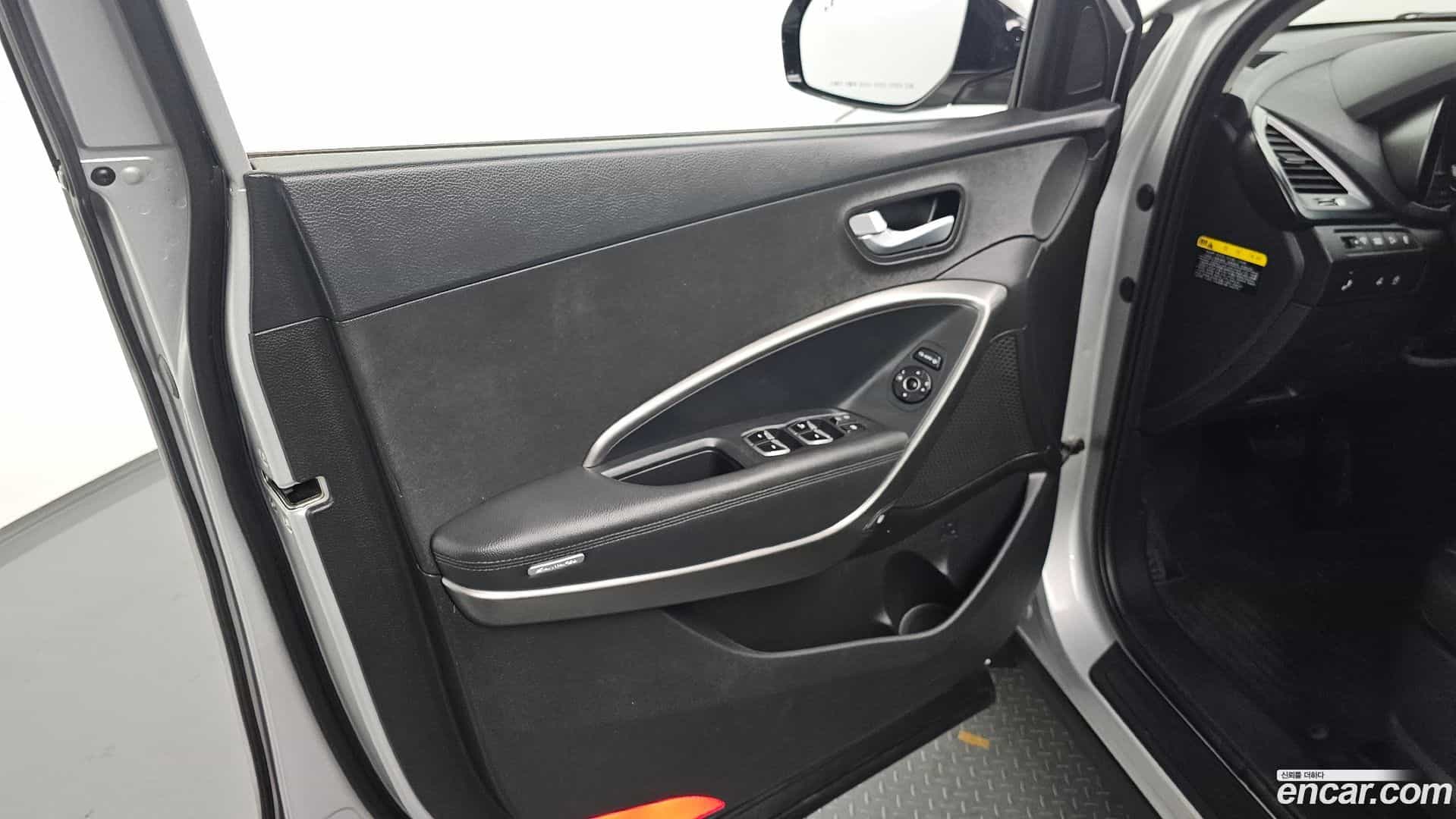 Santafe Hyundai 2017.6-INNER-034