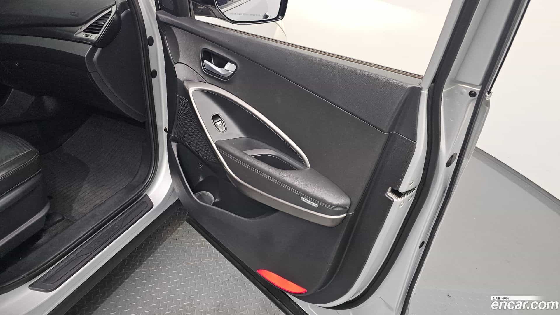 Santafe Hyundai 2017.6-OPTION-041
