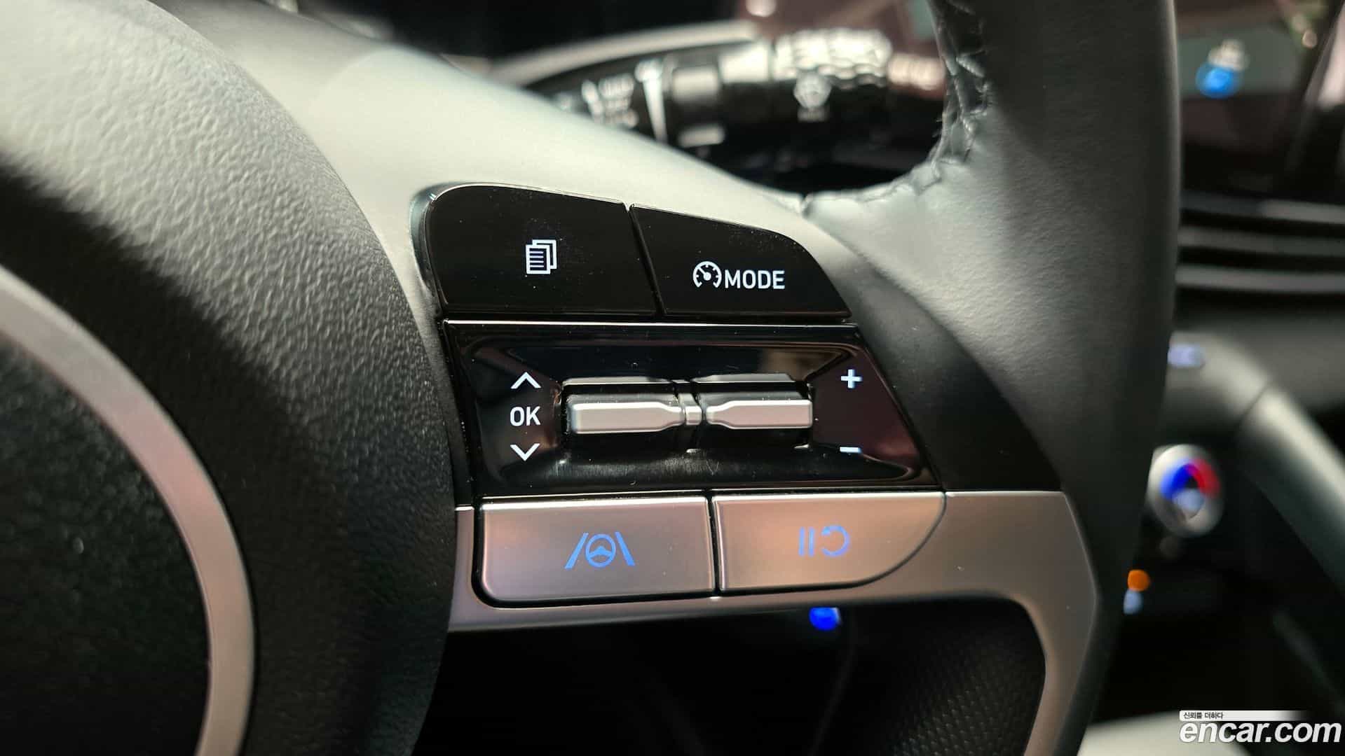 AVANTE Hyundai 2021.3-OPTION-040