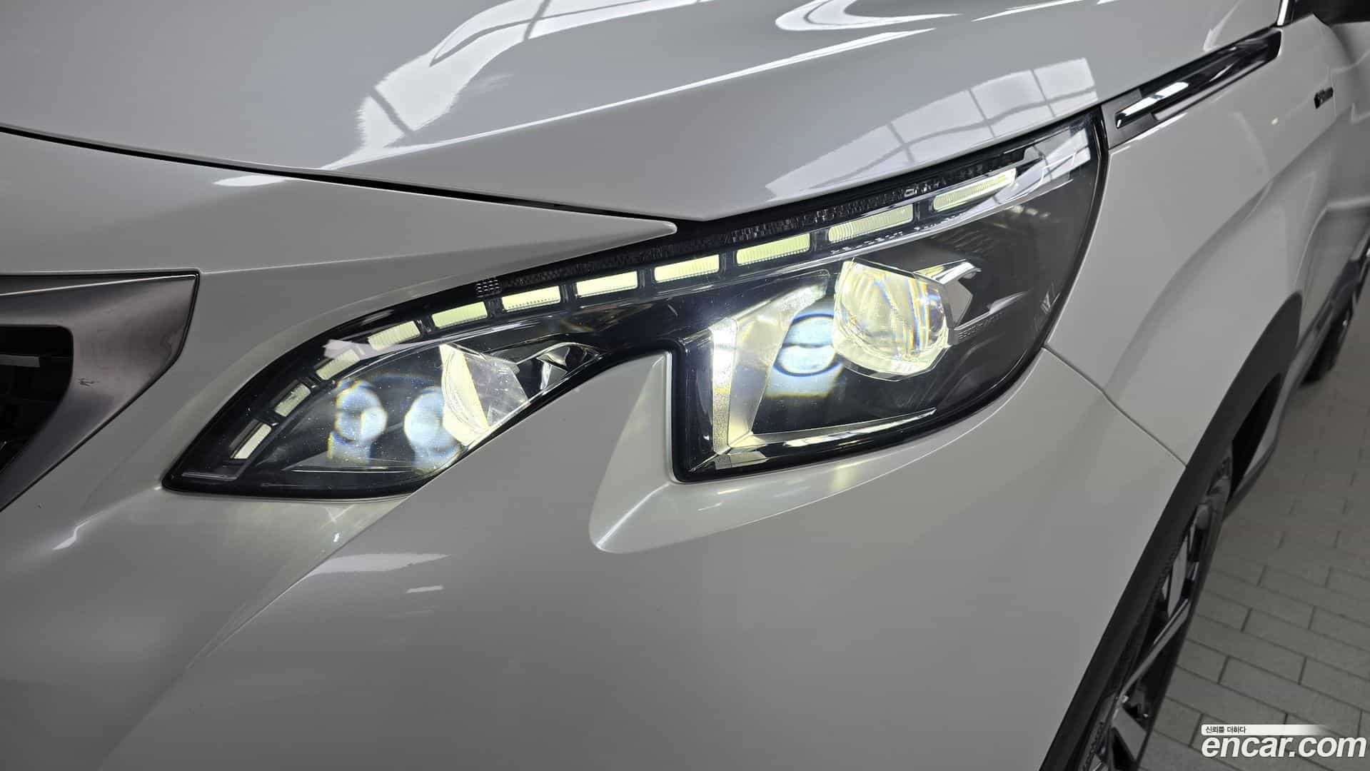 3008 Peugeot 2018.5-OUTER-032