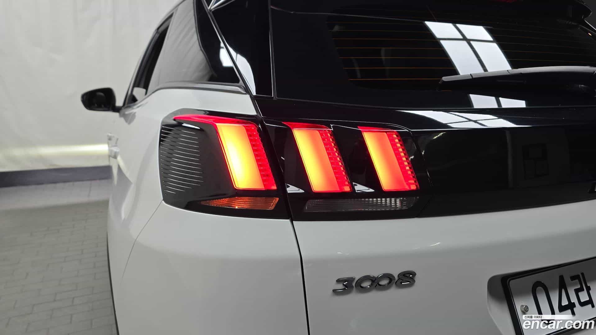 3008 Peugeot 2018.5-OUTER-033