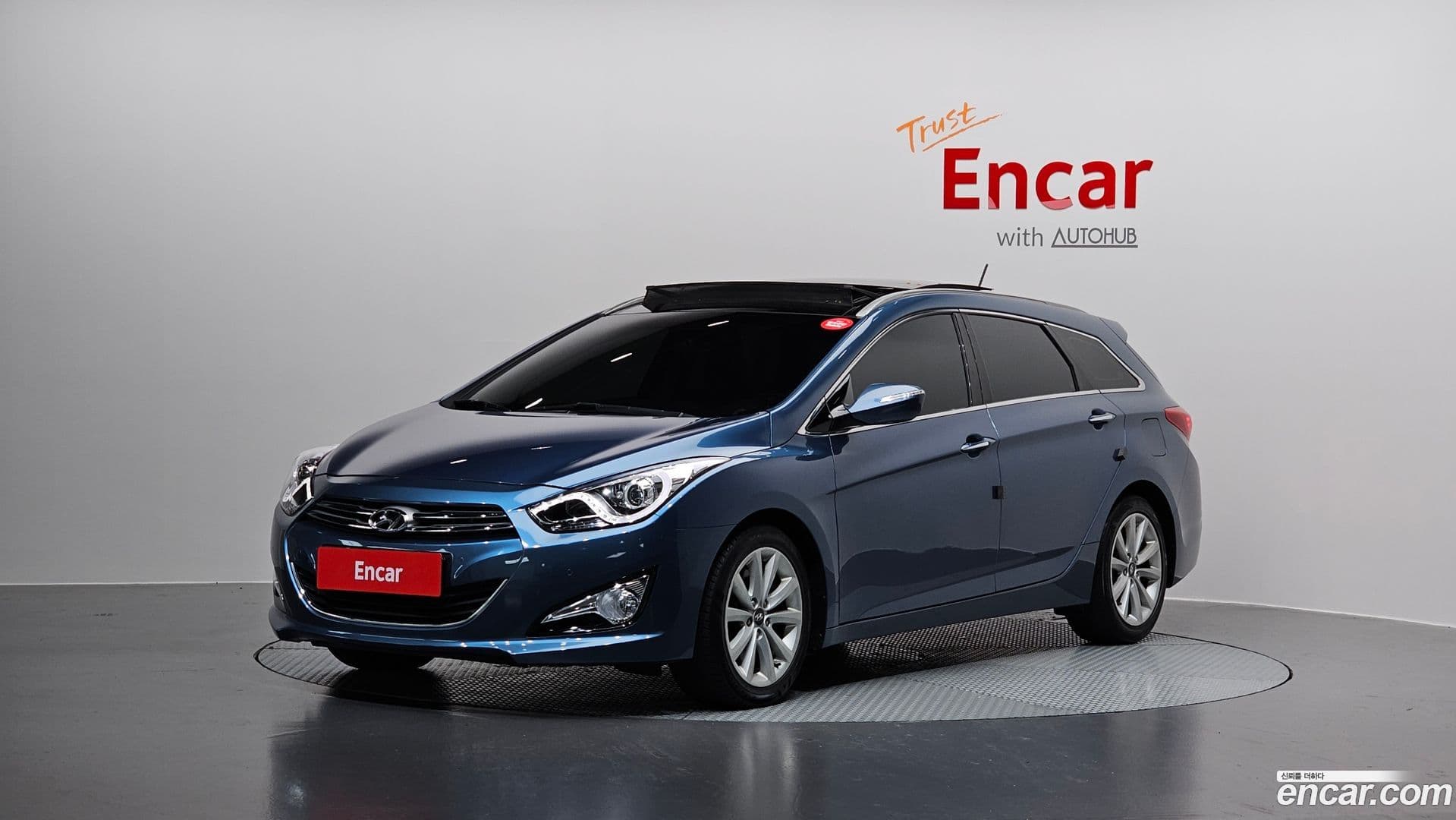 Main__Slider__Photo:i40 Hyundai 2013.2-0