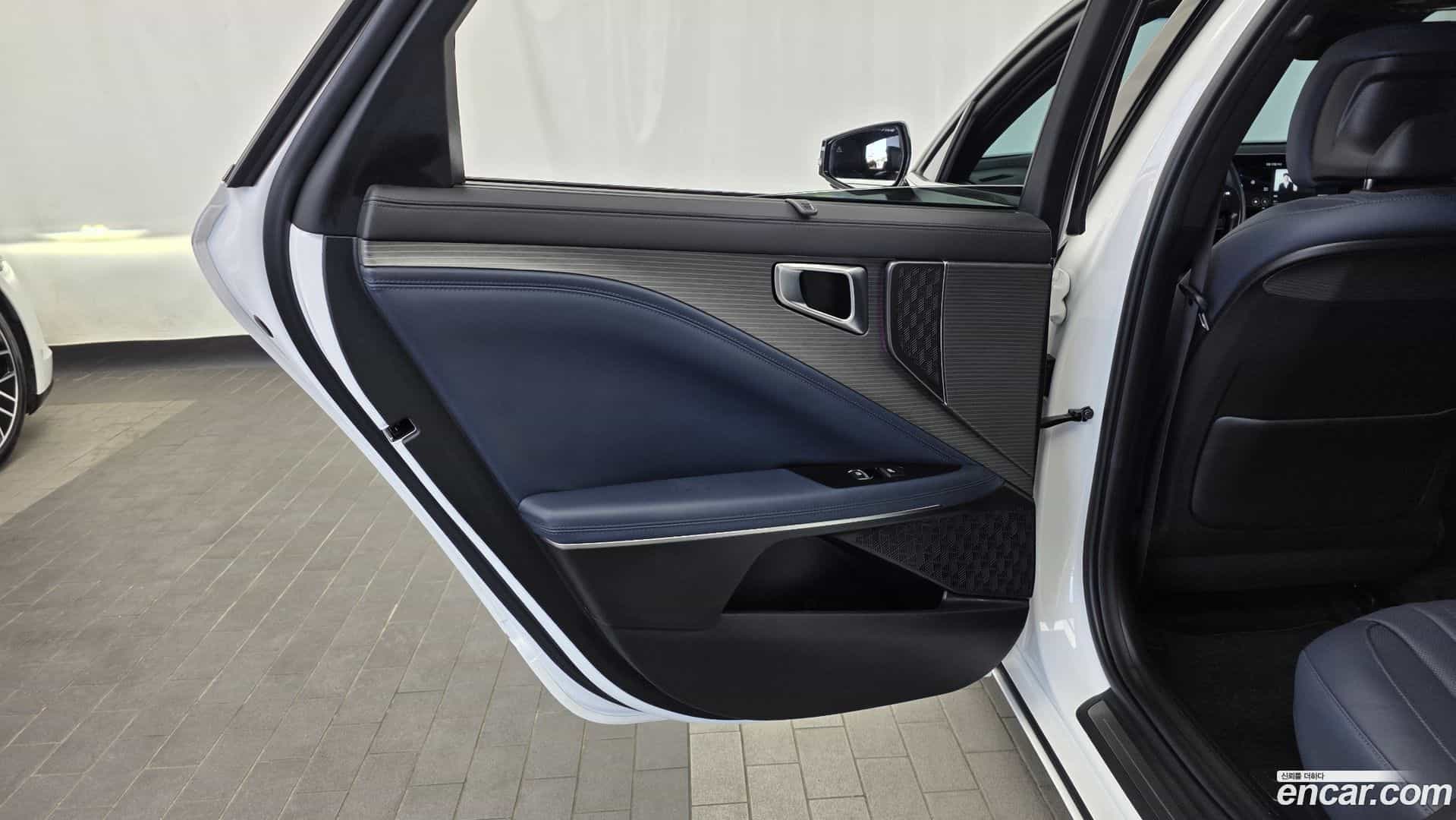 K8 Kia 2024.9-INNER-035