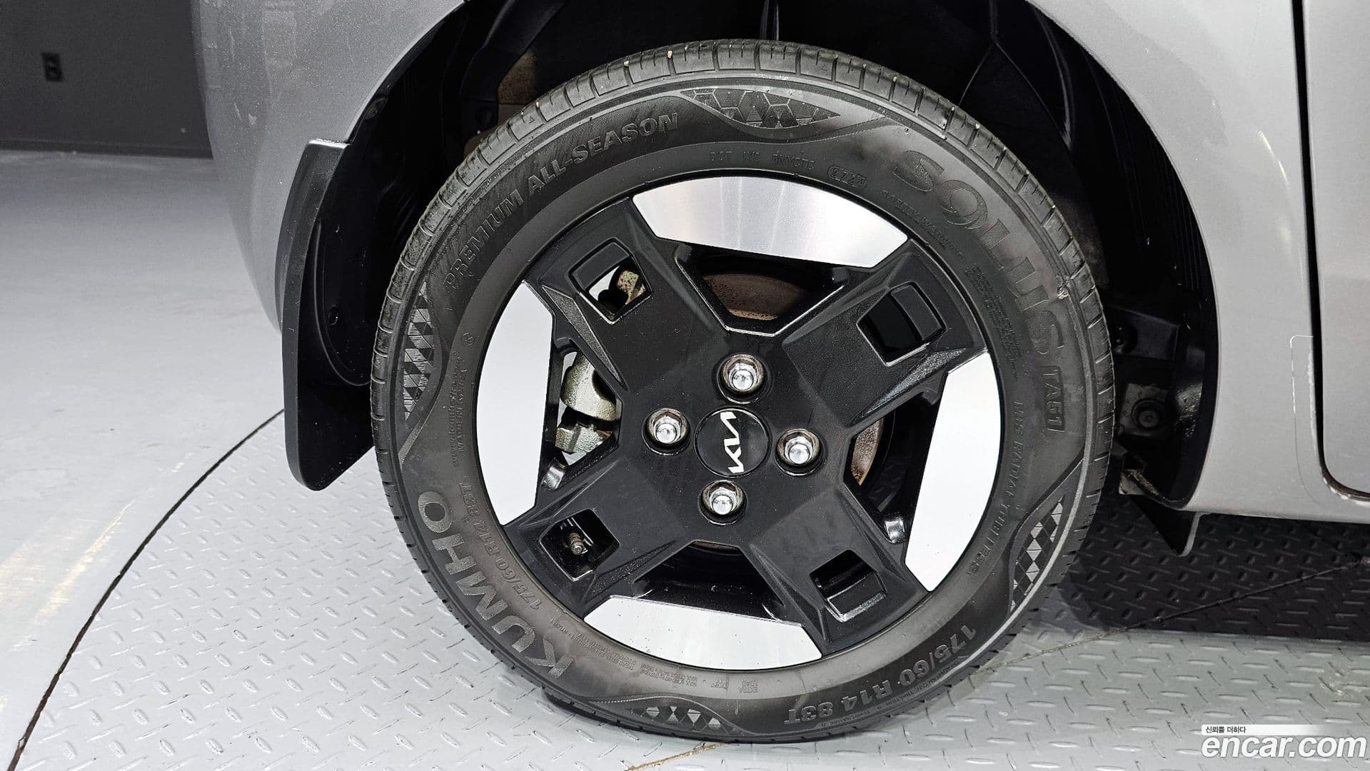 Main__Slider__Photo:RAY Kia 2024.3-4