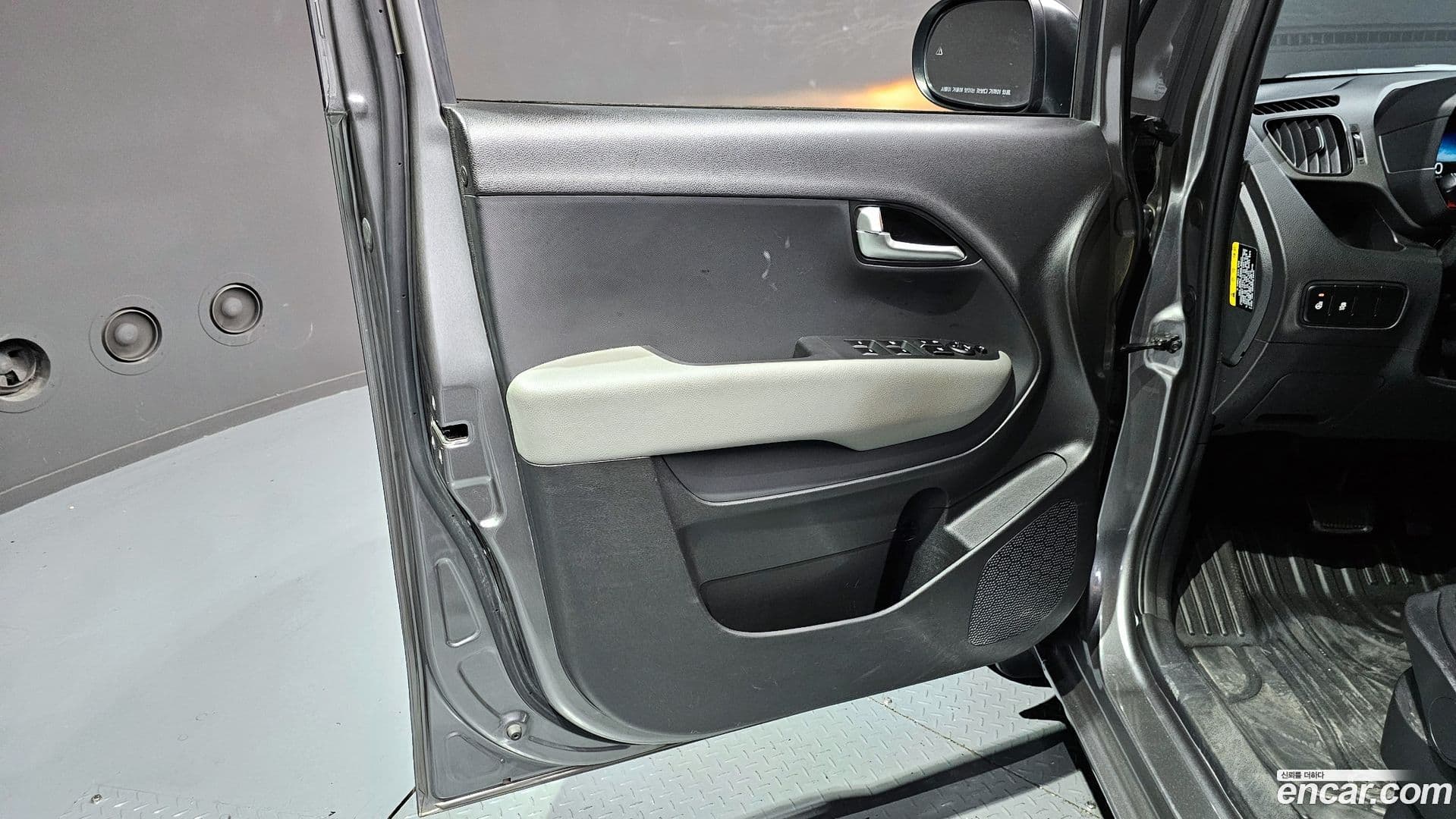 Main__Slider__Photo:RAY Kia 2024.3-23