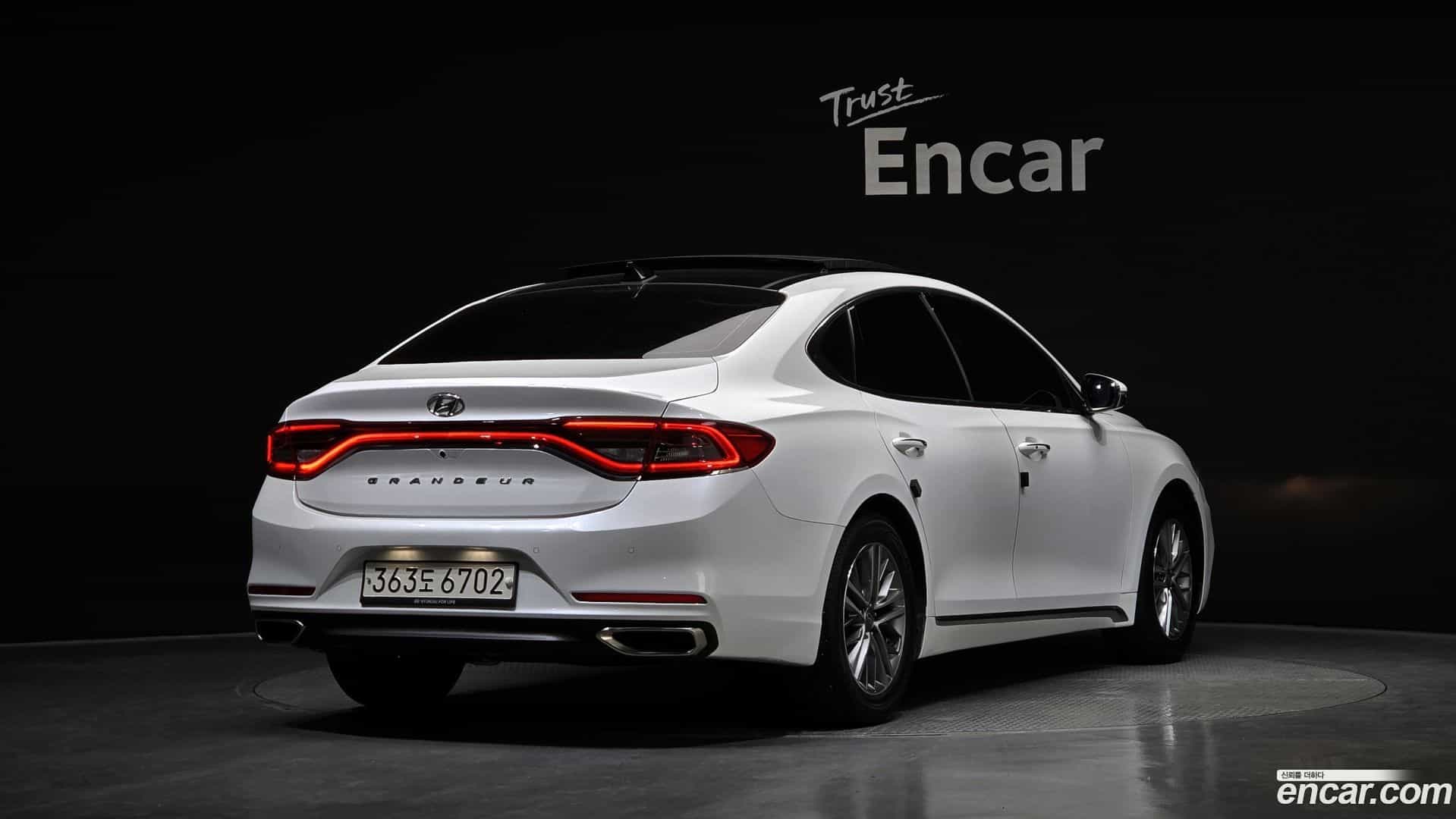Grandeur Hyundai 2019.2-OUTER-002