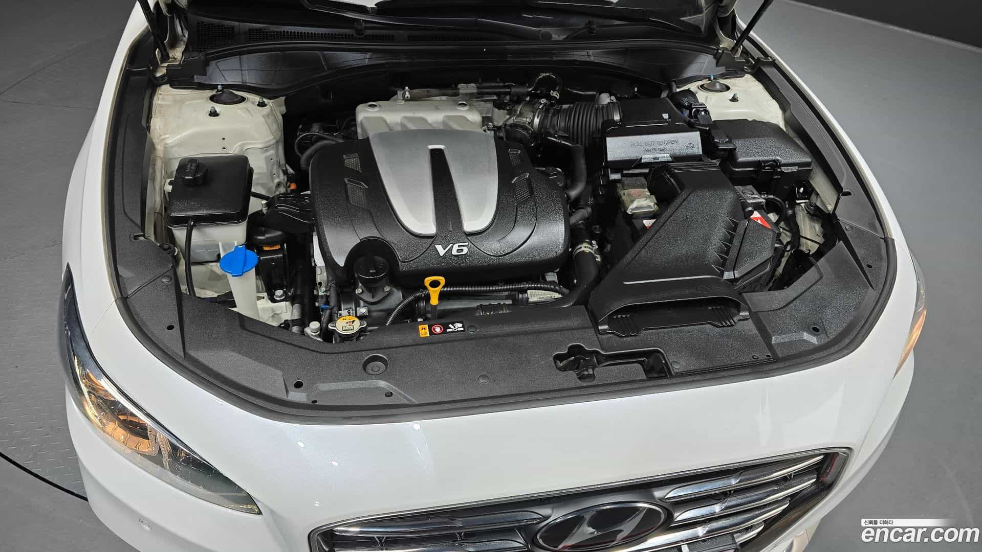 Grandeur Hyundai 2019.2-OUTER-006