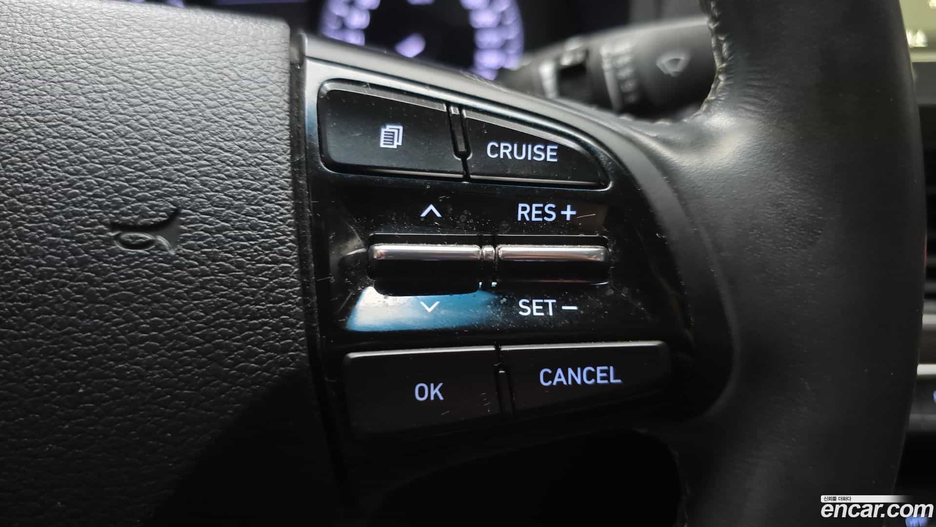 Grandeur Hyundai 2019.2-OPTION-043
