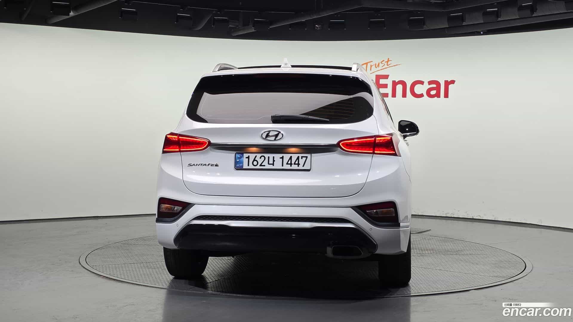 Santafe Hyundai 2019.10-OUTER-004