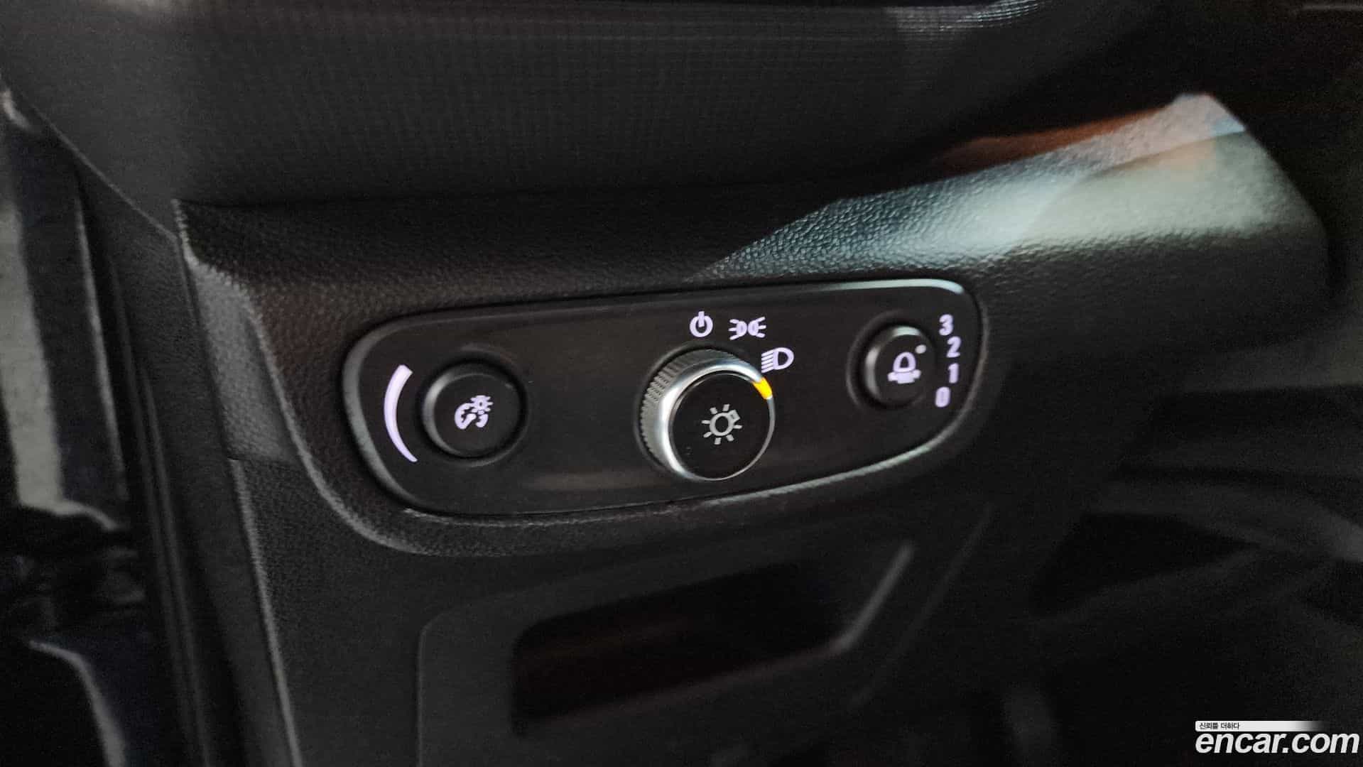 Trailblazer Chevrolet 2020.9-OPTION-017