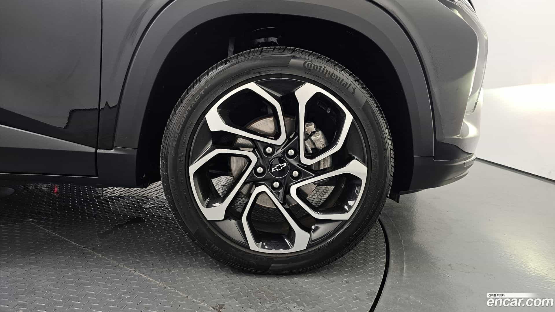 Trax Chevrolet 2024.3-OUTER-031