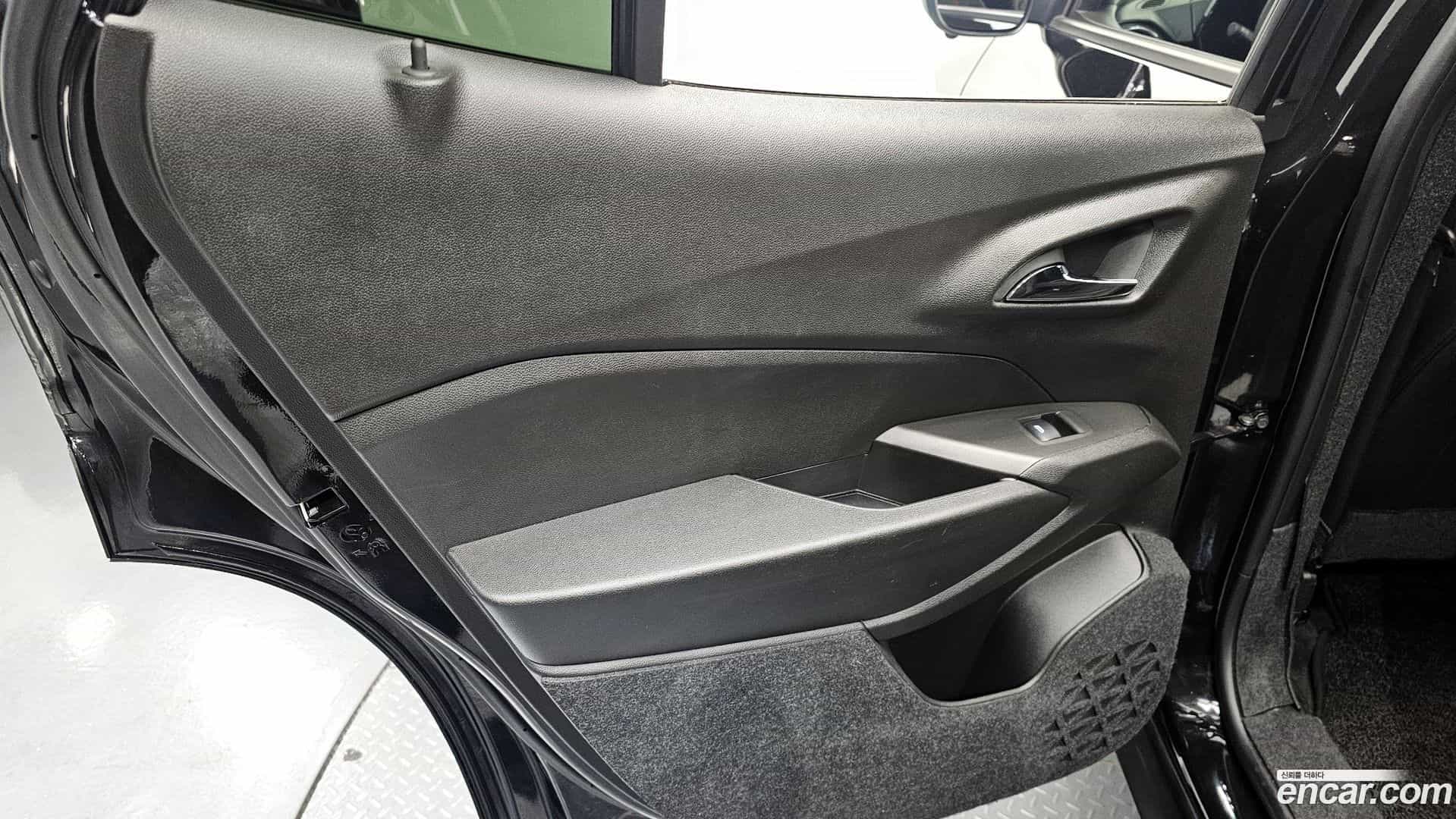 Trax Chevrolet 2024.3-INNER-035