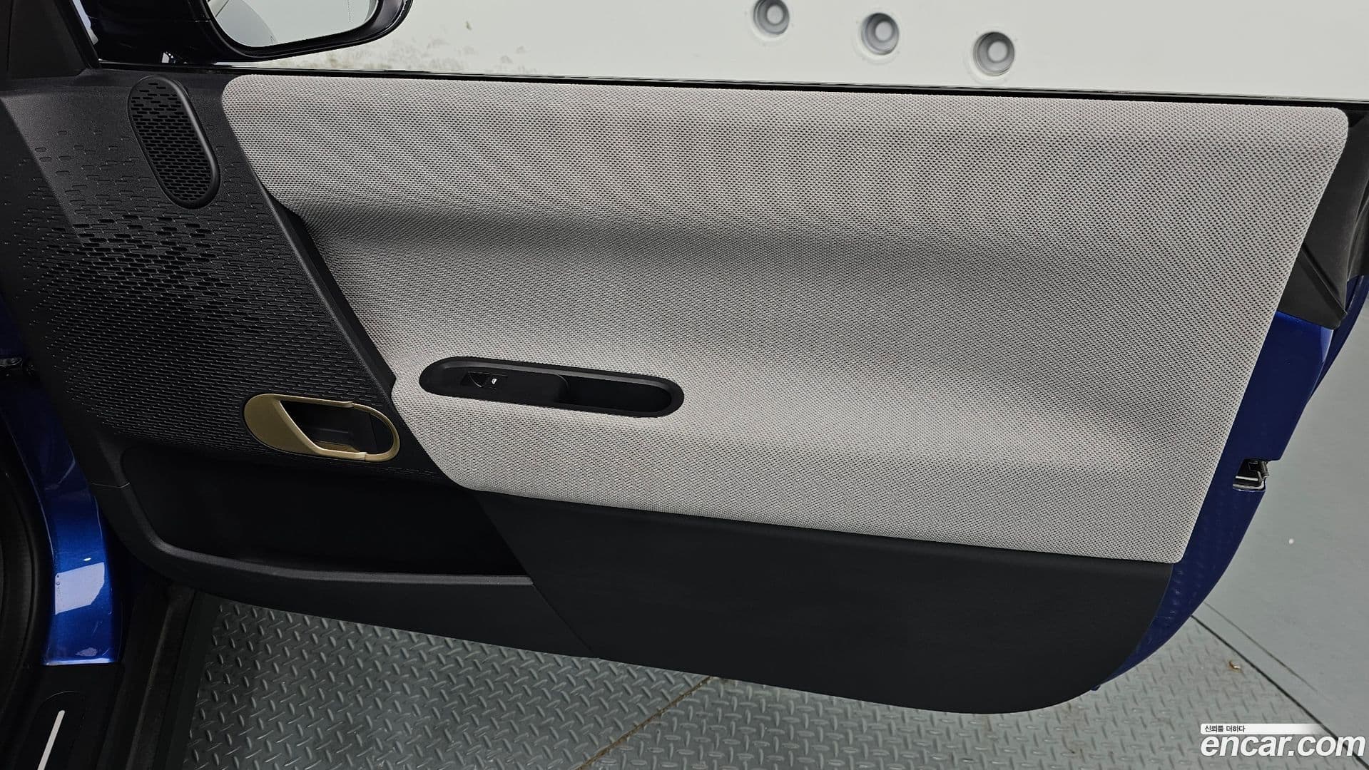 Main__Slider__Photo:Cooper Mini 2024.11-24