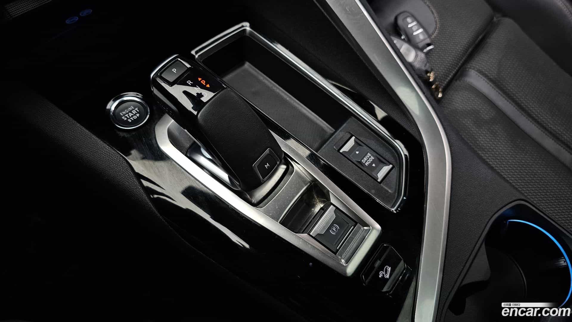 3008 Peugeot 2022.9-INNER-009