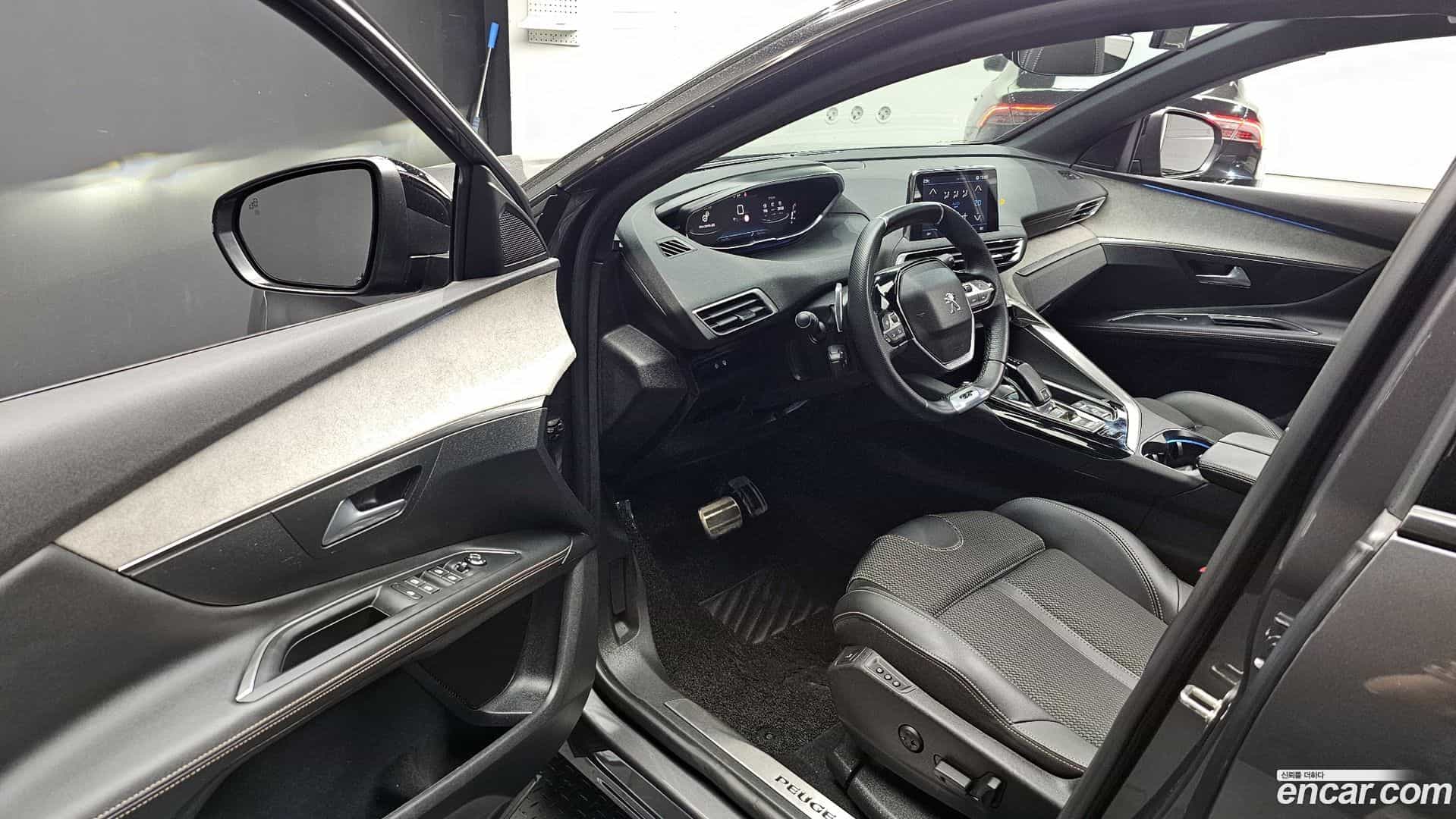 3008 Peugeot 2022.9-INNER-010