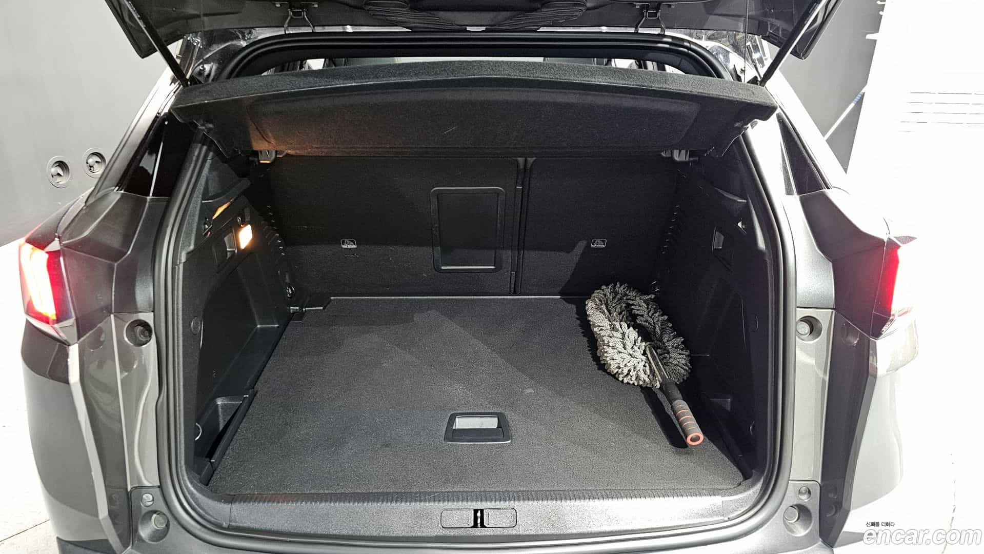 3008 Peugeot 2022.9-OPTION-024
