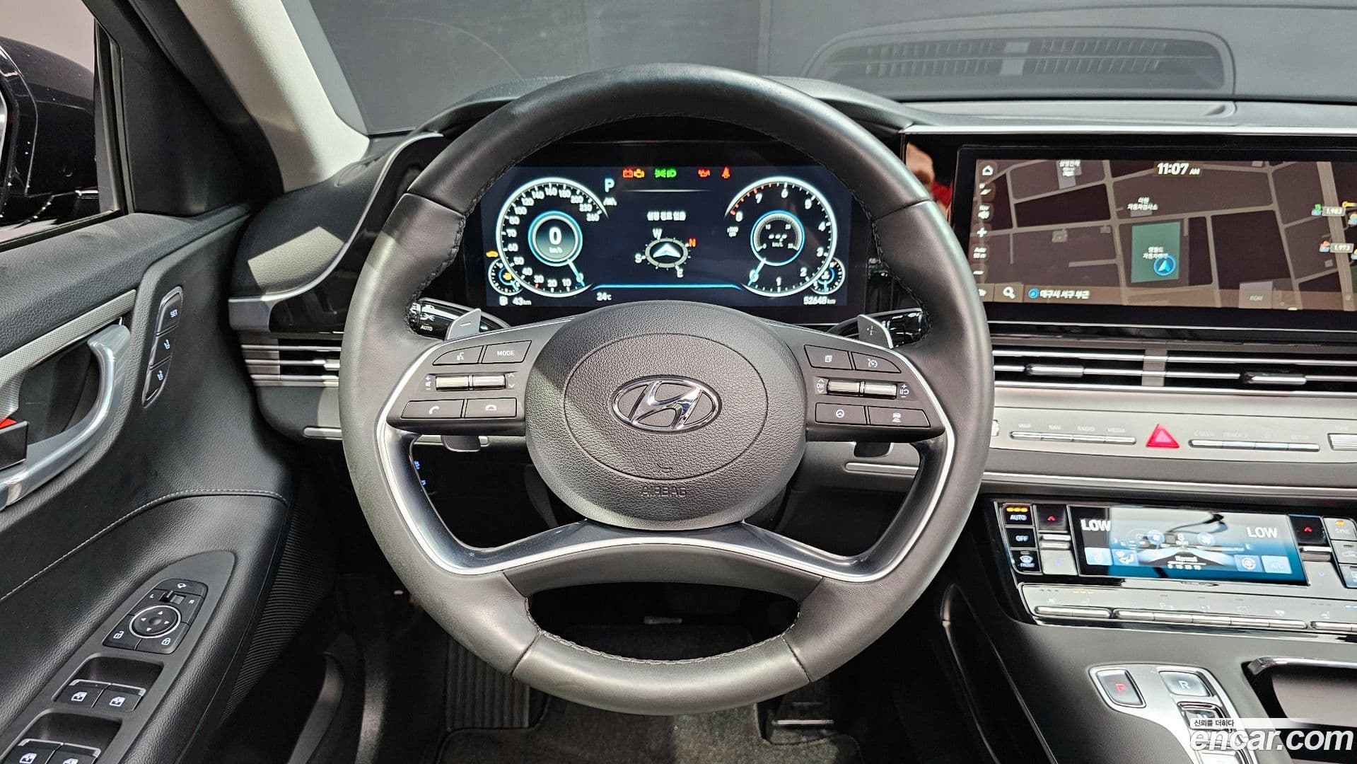 Main__Slider__Photo:Grandeur Hyundai 2022.7-14