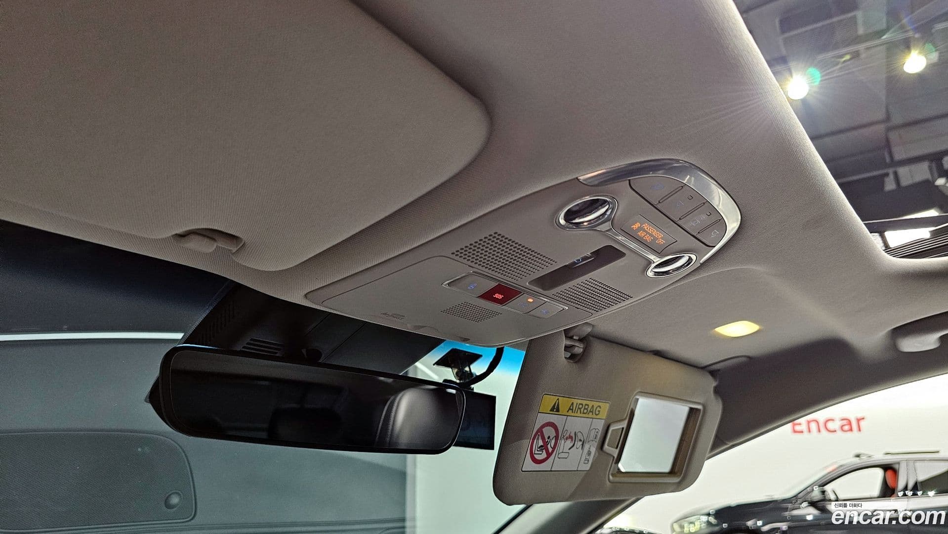 Main__Slider__Photo:Grandeur Hyundai 2022.7-26