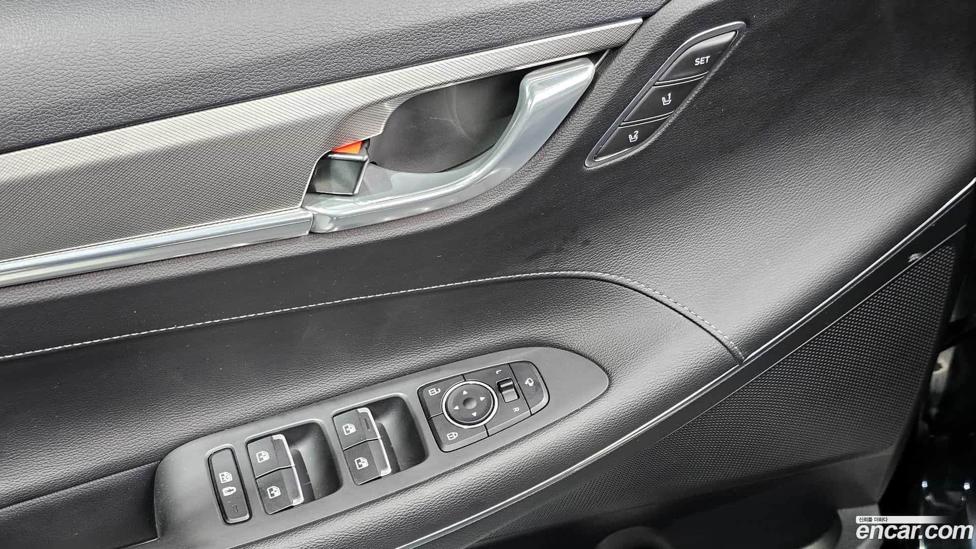 Grandeur Hyundai 2022.7-OPTION-043