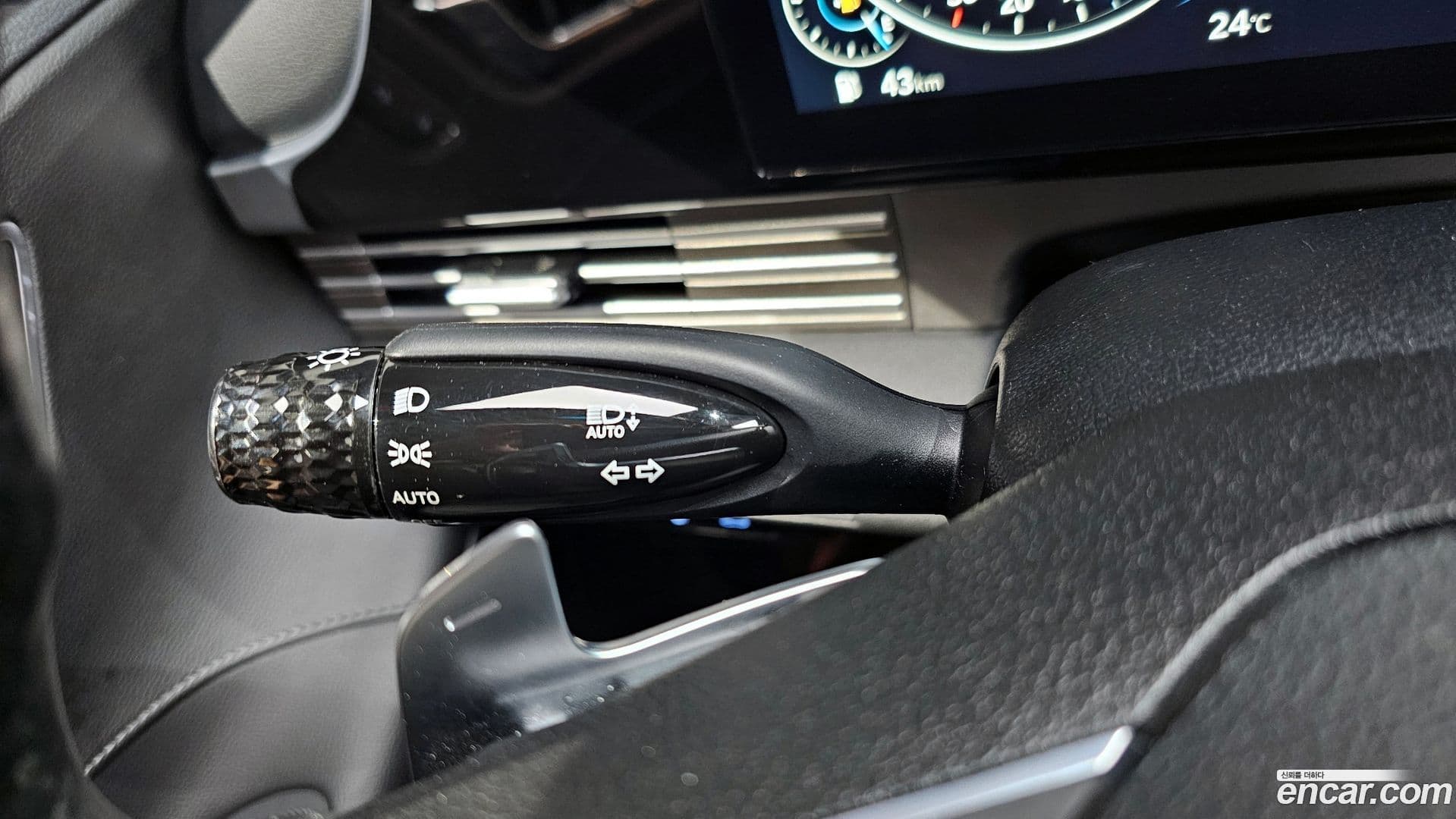 Main__Slider__Photo:Grandeur Hyundai 2022.7-30