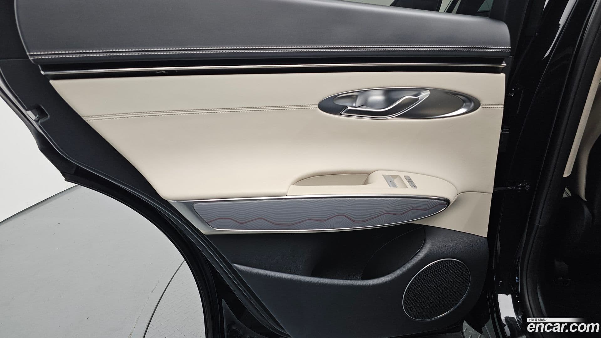 Main__Slider__Photo:GV70 Genesis 2021.5-24
