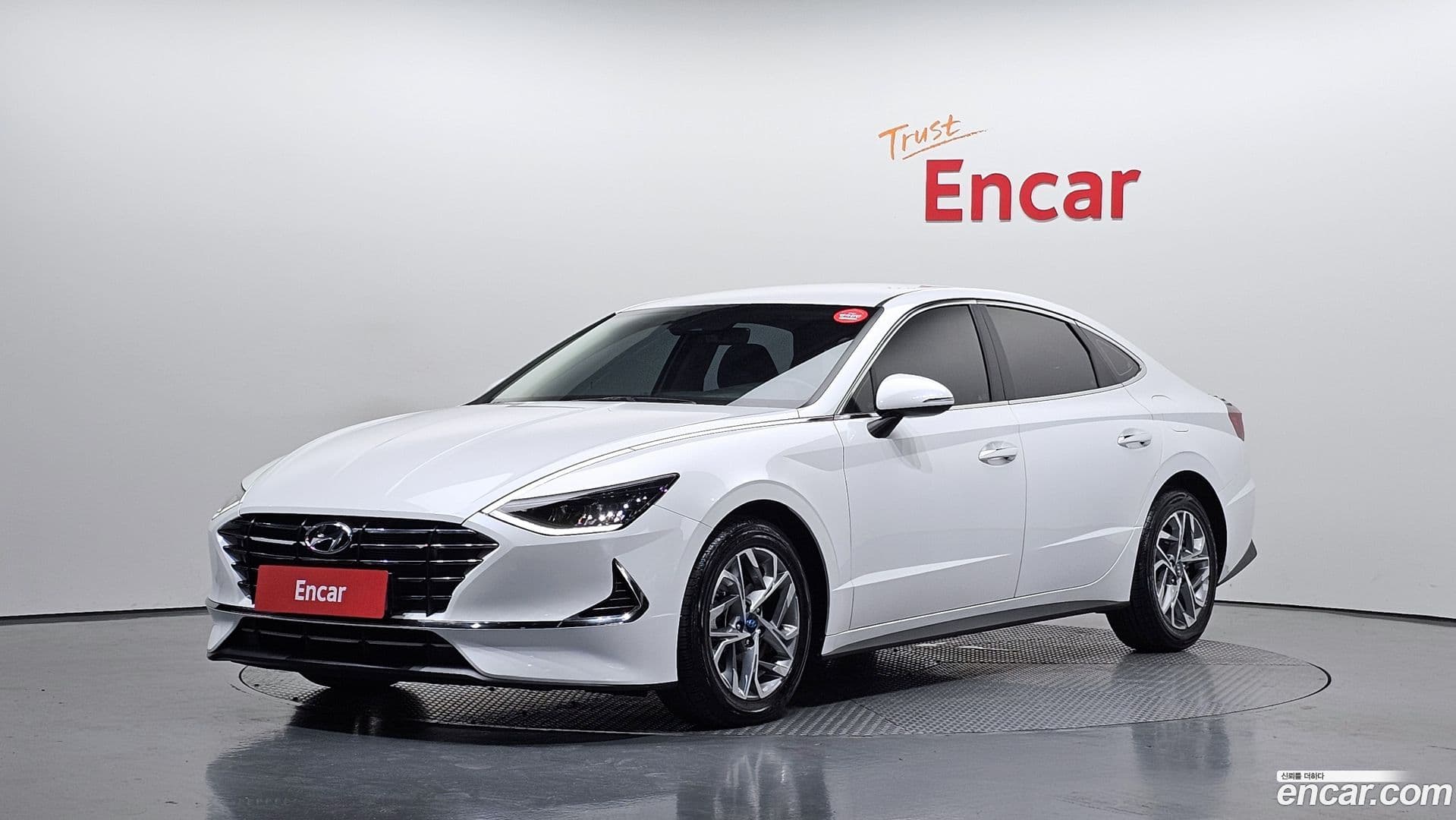 Main__Slider__Photo:Sonata Hyundai 2019.10-0