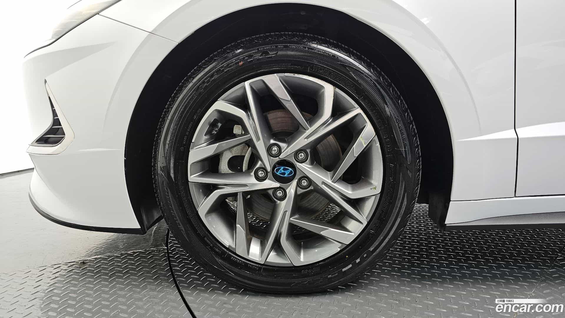 Sonata Hyundai 2019.10-OUTER-005