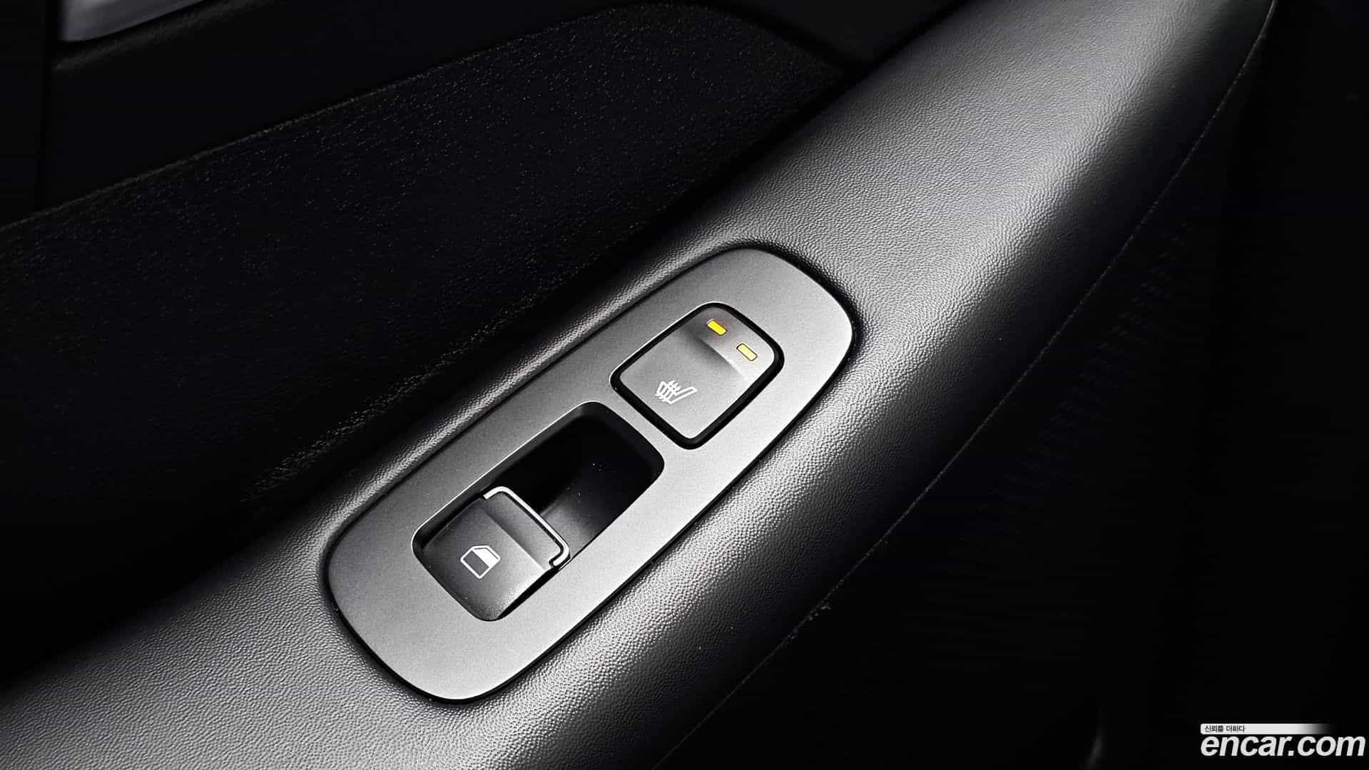 Sonata Hyundai 2019.10-OPTION-022